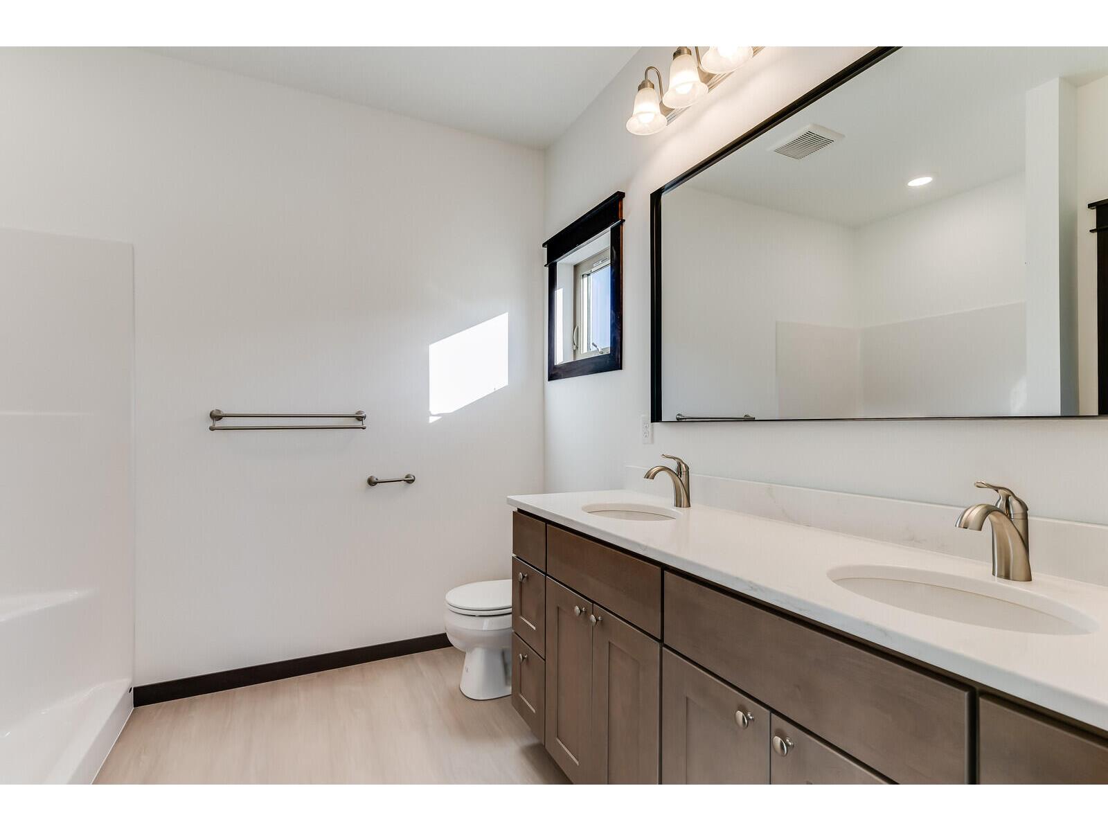 N1175 Breidel Coulee Shelby WI 54601 1946976 image34