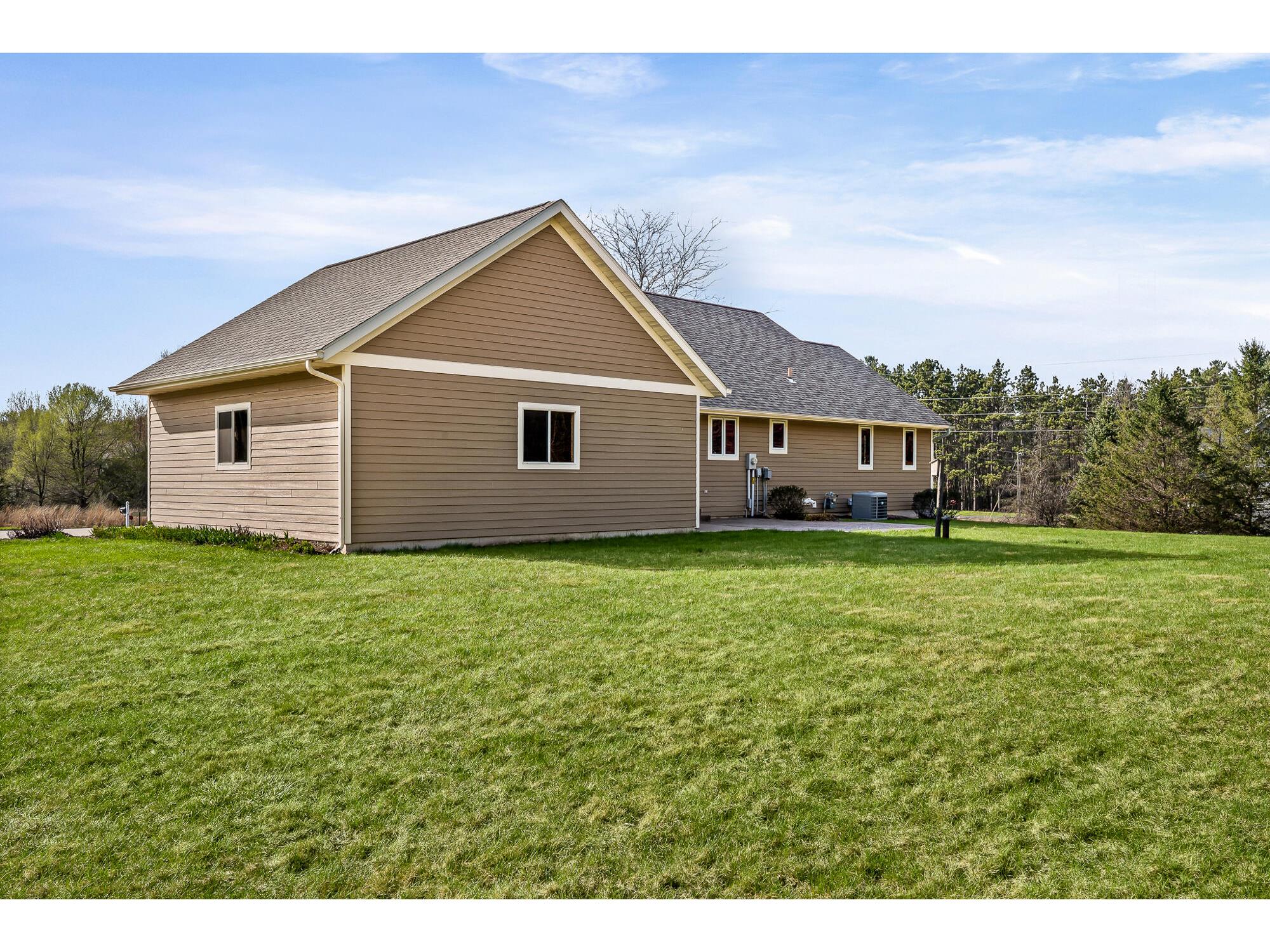 N12940 Sara Trempealeau WI 54661 1958836 image28