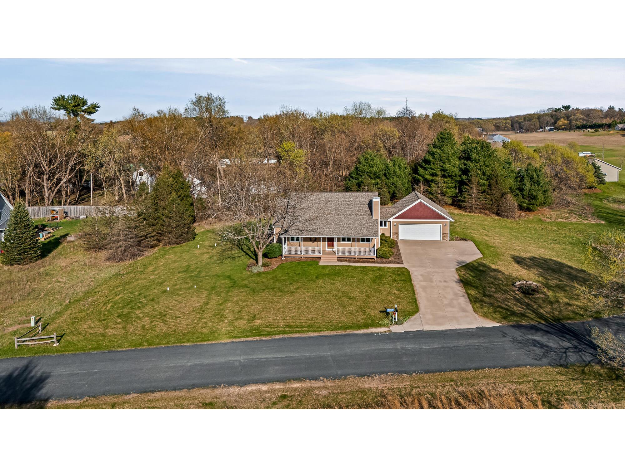 N12940 Sara Trempealeau WI 54661 1958836 image35