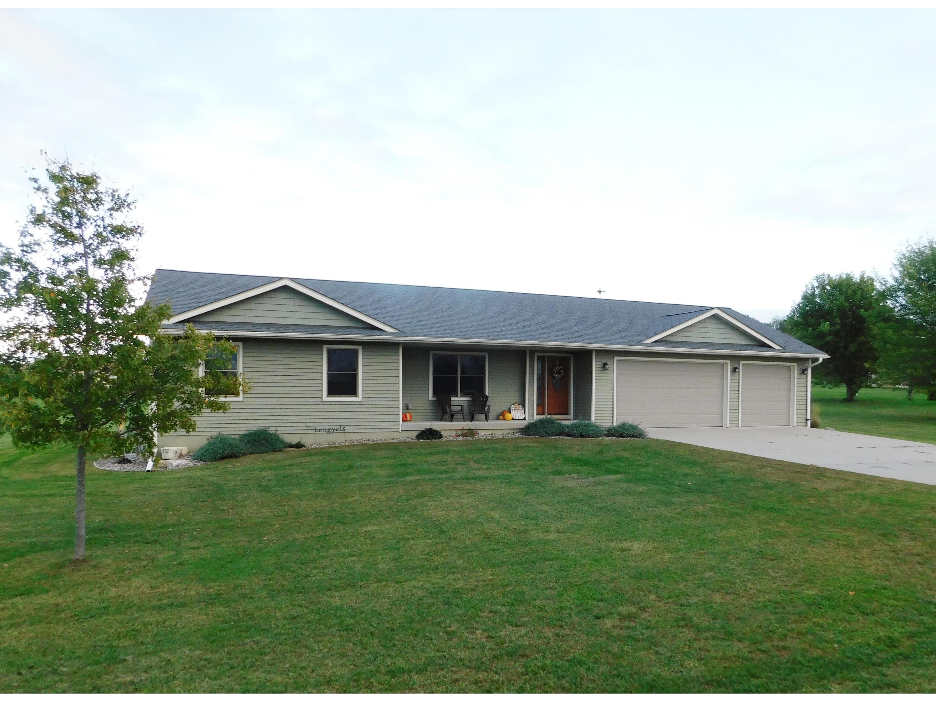 N13224 Schubert Rd Trempealeau WI 54661 1767700 image1