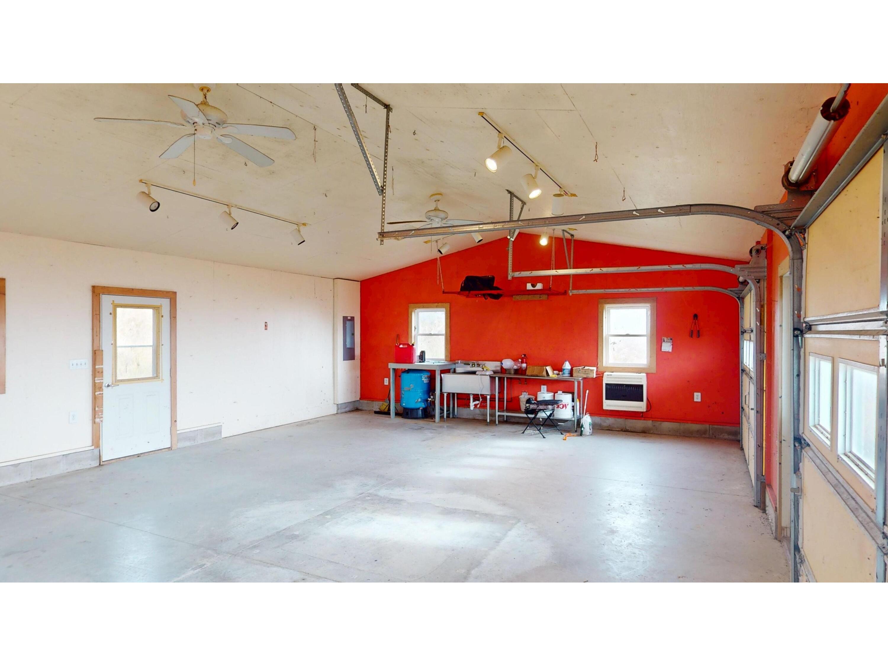 N16450 Hilltop Gale WI 54630 1940080 image22