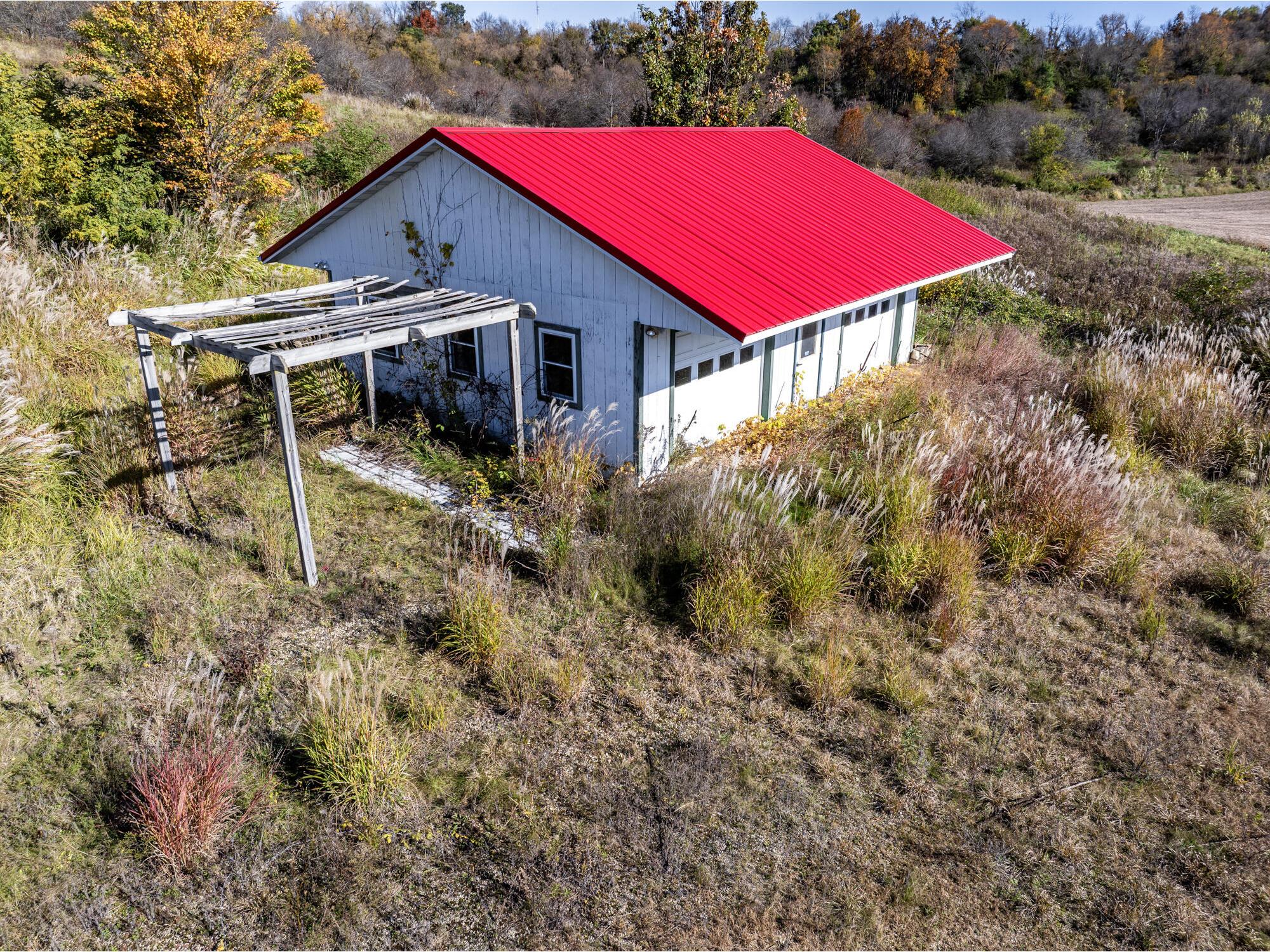 N16450 Hilltop Gale WI 54630 1940080 image3