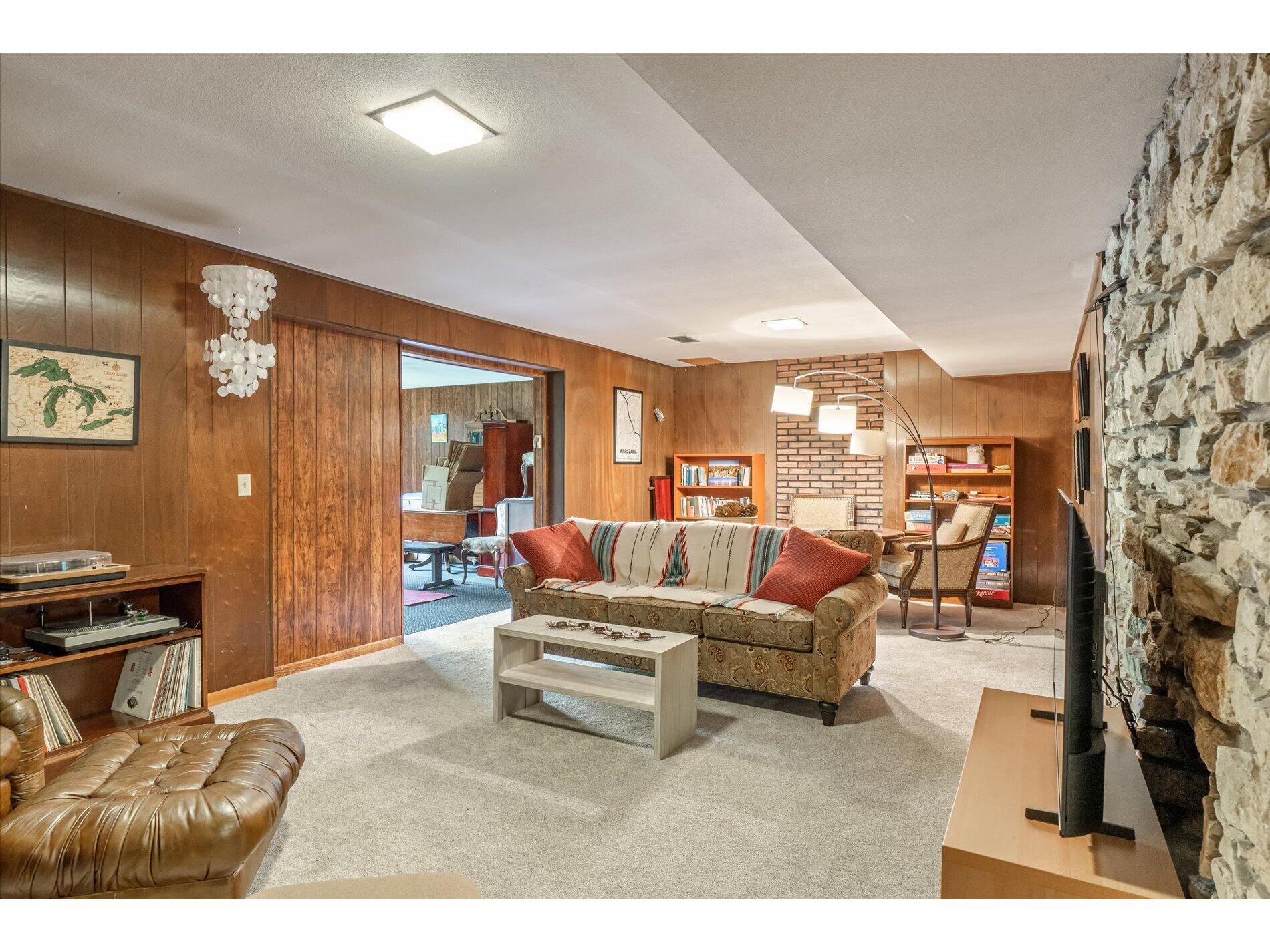 N1664 Mickel Shelby WI 54601 1962416 image18