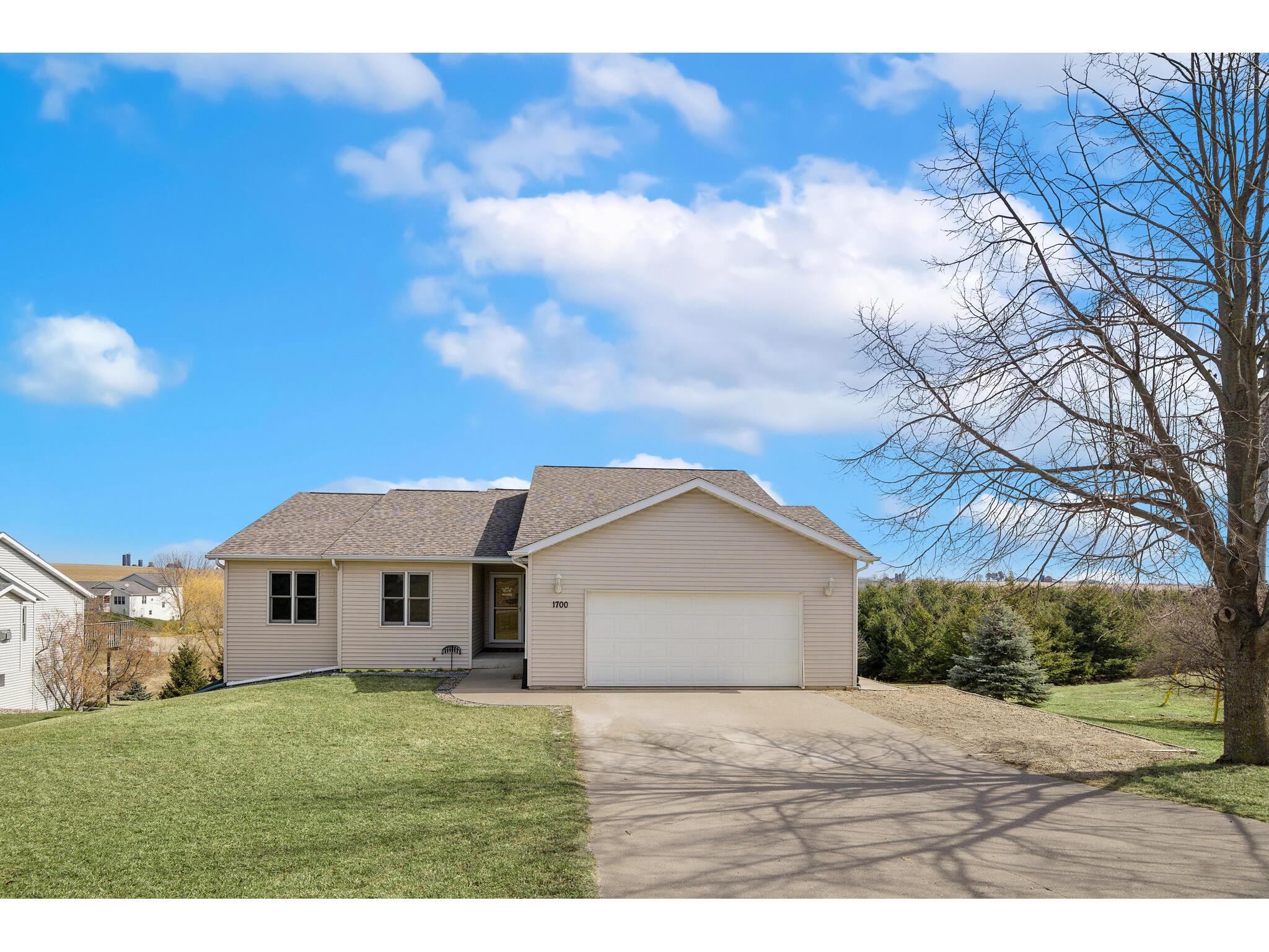 N1700 Sunnyslope Greenfield WI 54601 1867696 image1
