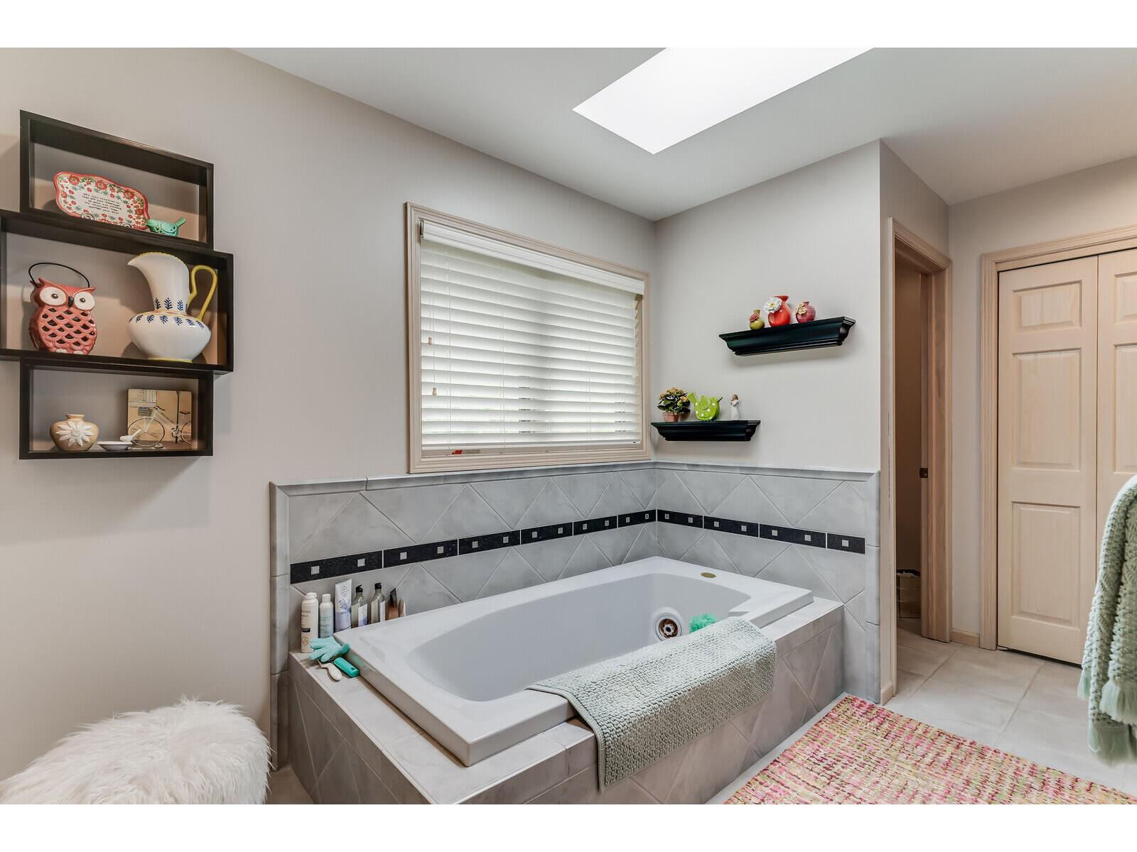 N2015 Stonecrest Shelby WI 54601 1941038 image41