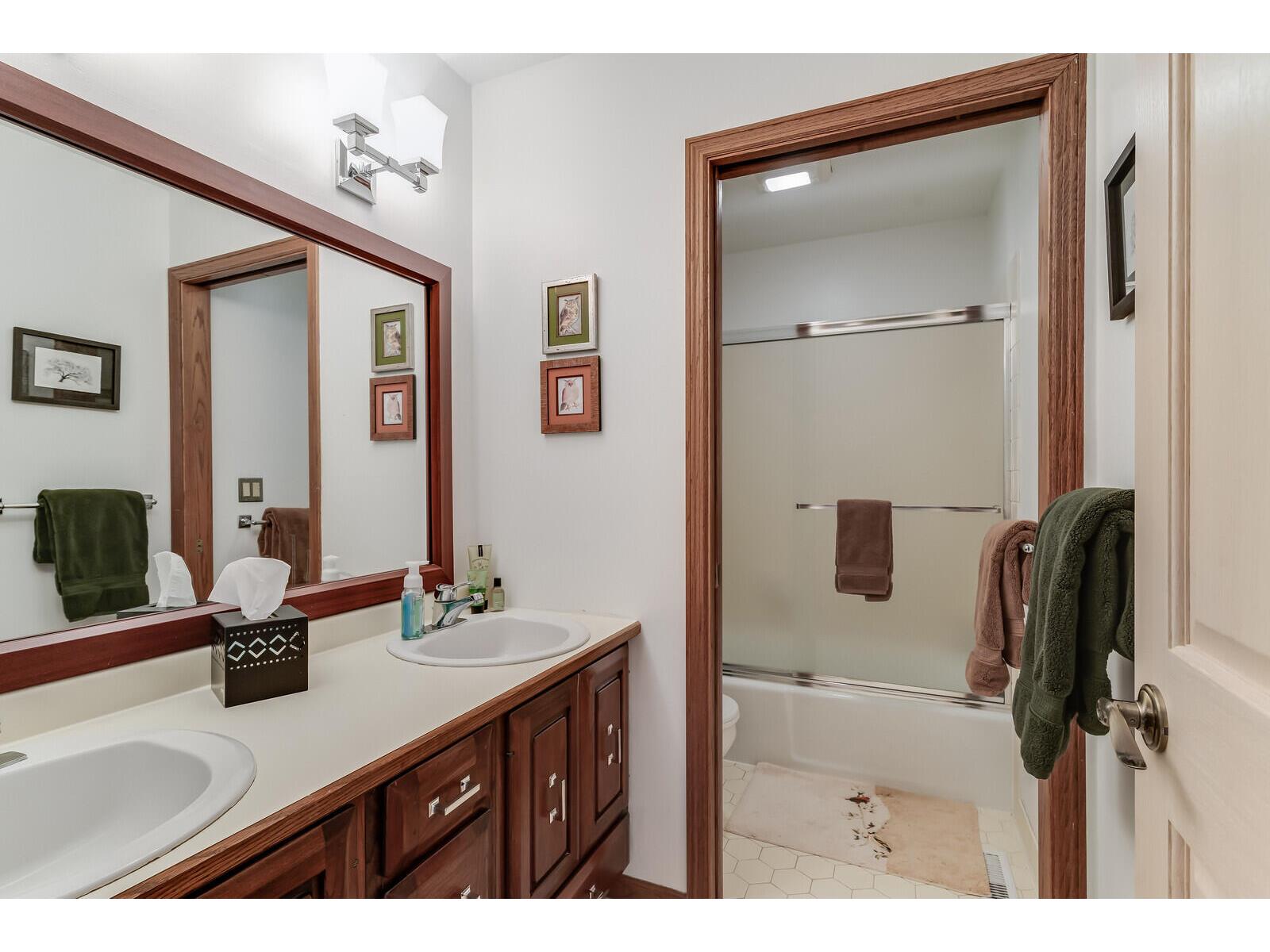 N2015 Stonecrest Shelby WI 54601 1941038 image42