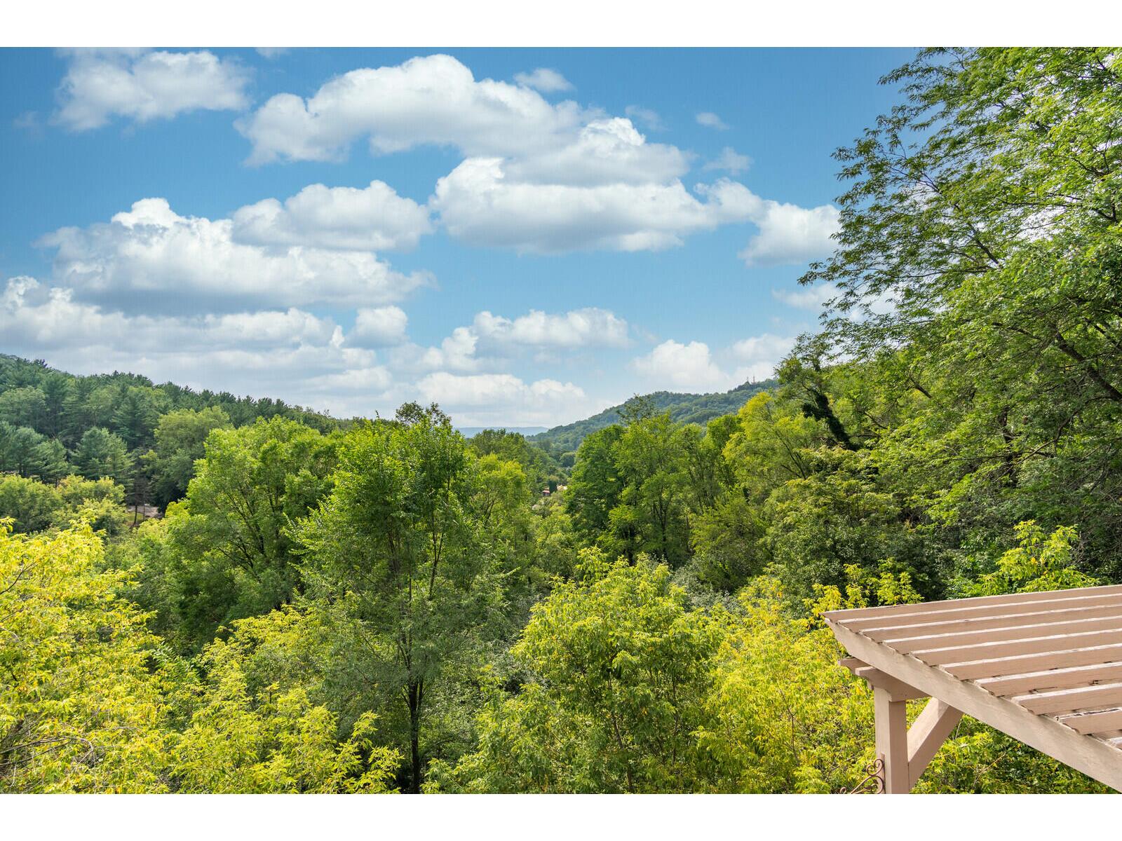 N2015 Stonecrest Shelby WI 54601 1941038 image9