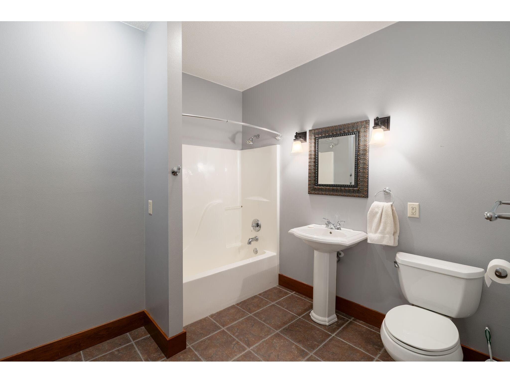 N2031 County Road F Shelby WI 54601 1952111 image15