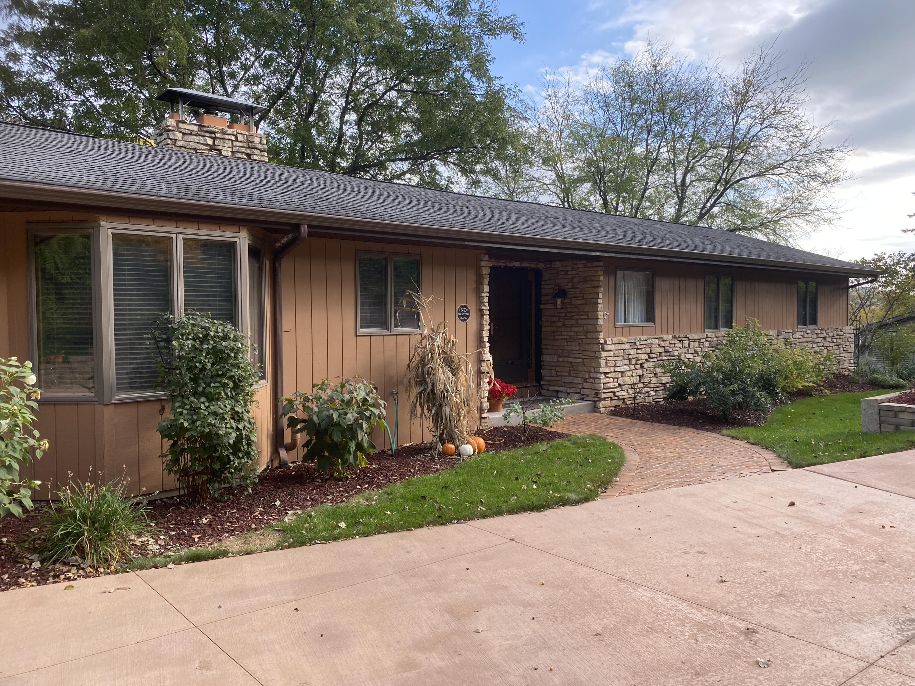 N2046 Orchard Valley Shelby WI 54601 1854919 image1