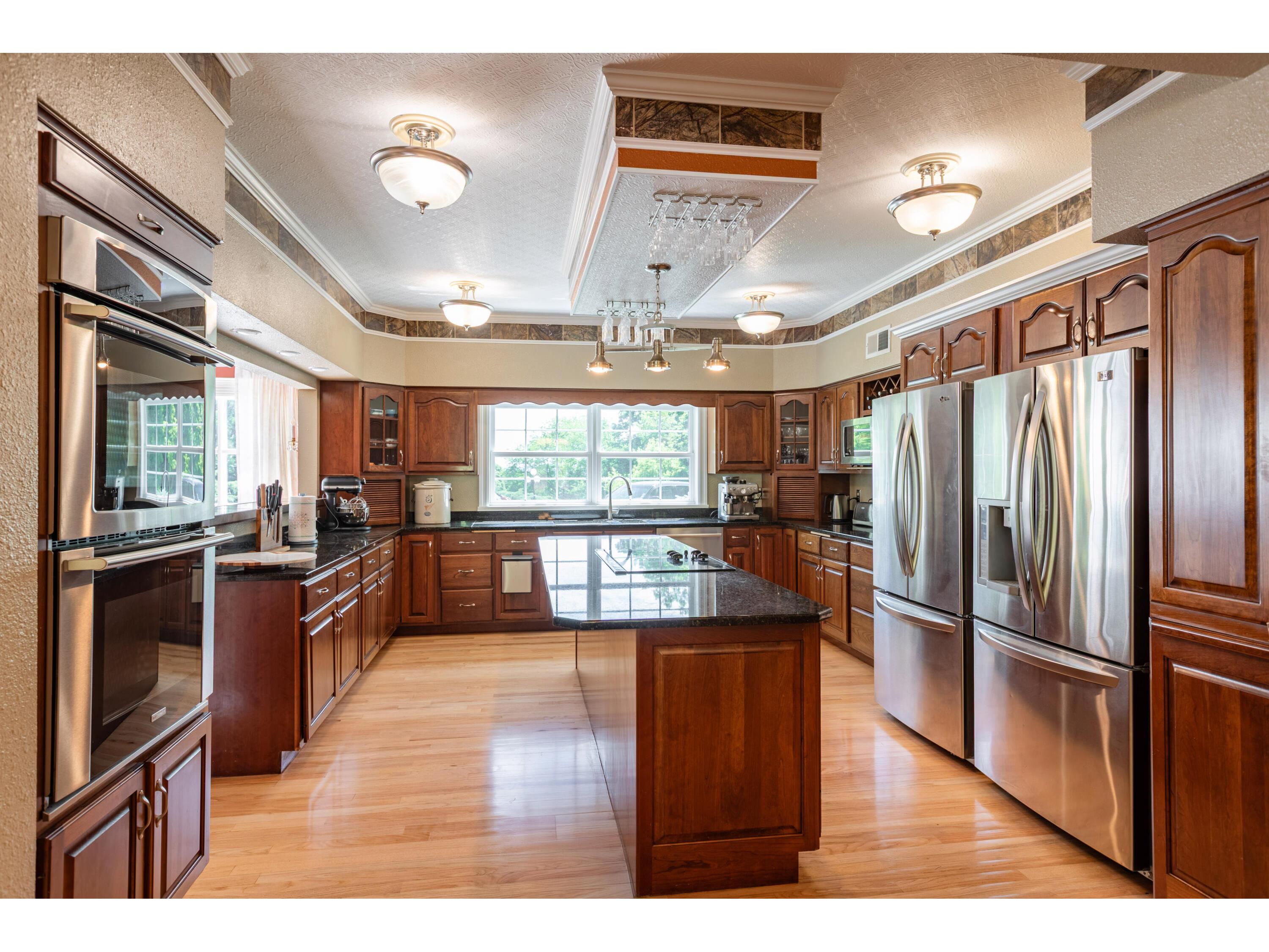 N2194 Valley Shelby WI 54601 1923040 image12