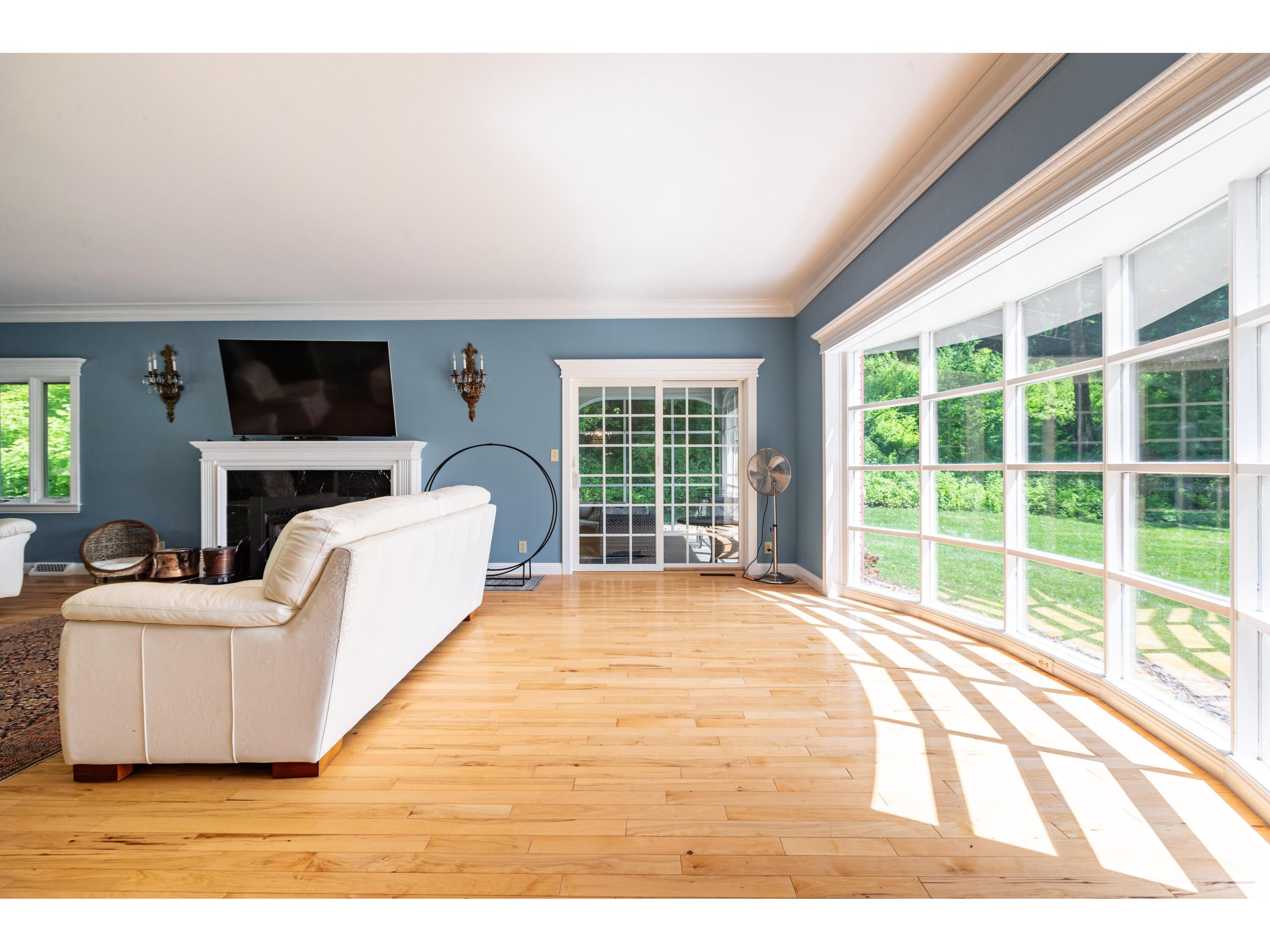 N2194 Valley Shelby WI 54601 1923040 image16