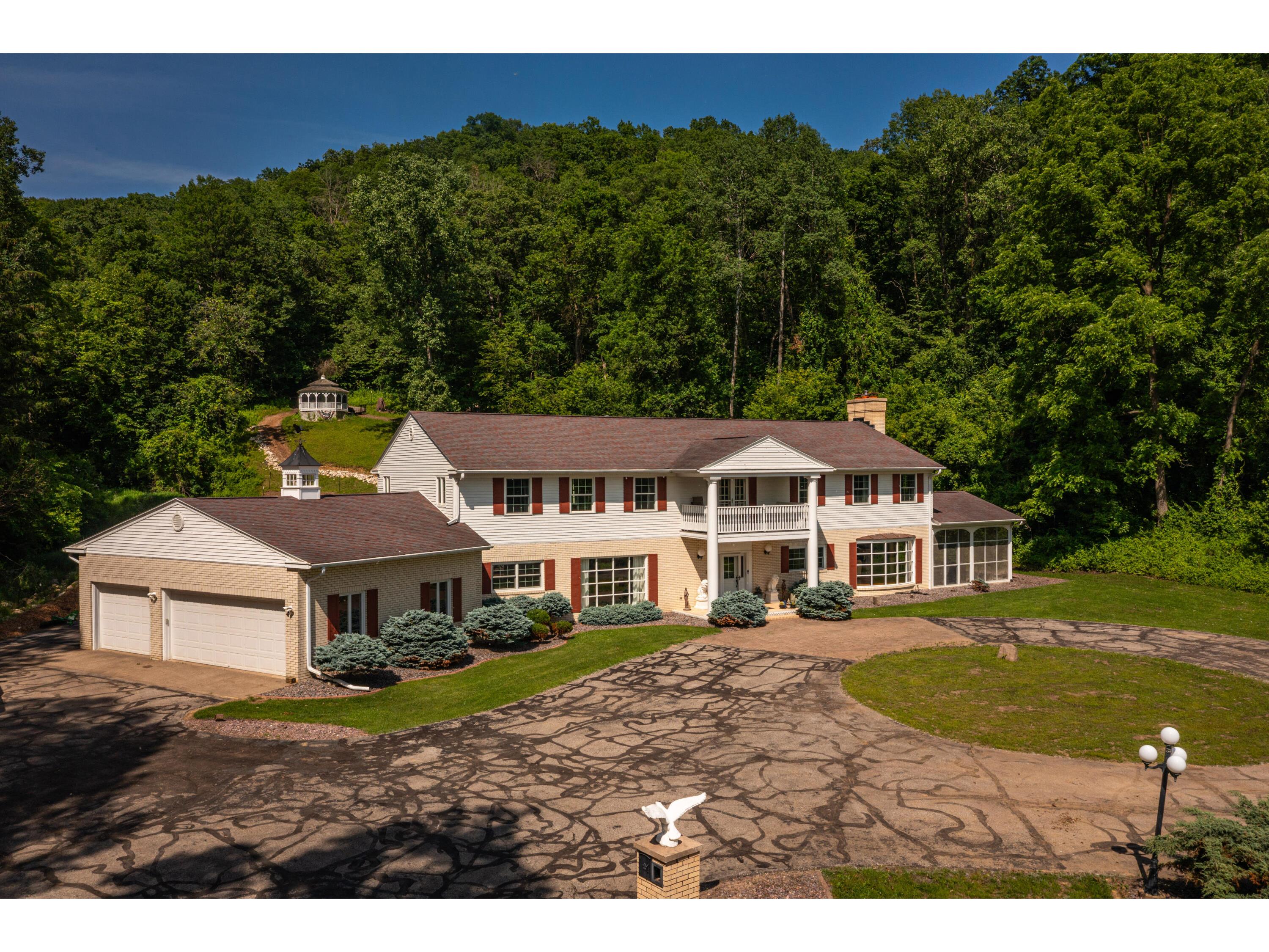 N2194 Valley Shelby WI 54601 1923040 image3