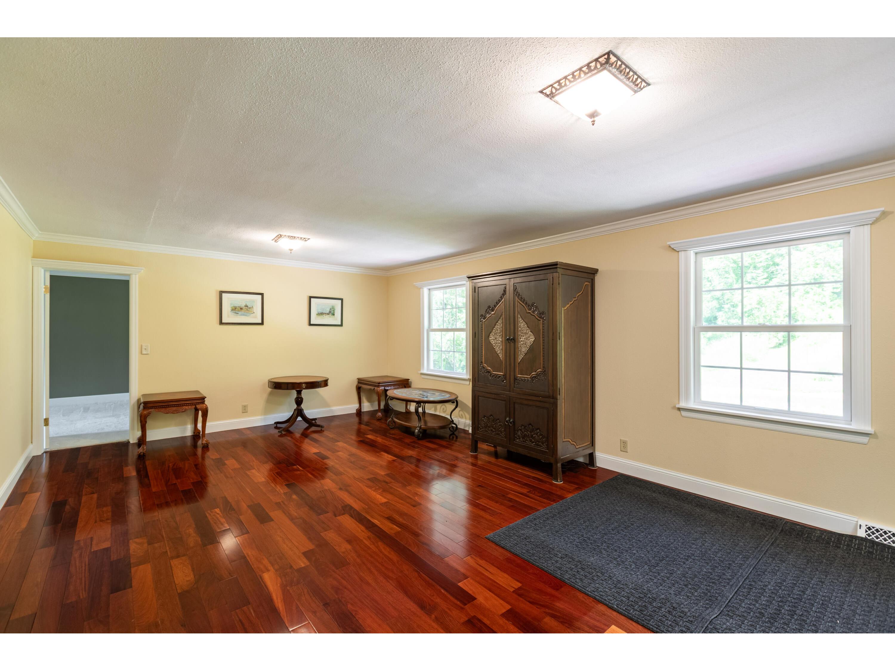 N2194 Valley Shelby WI 54601 1923040 image36