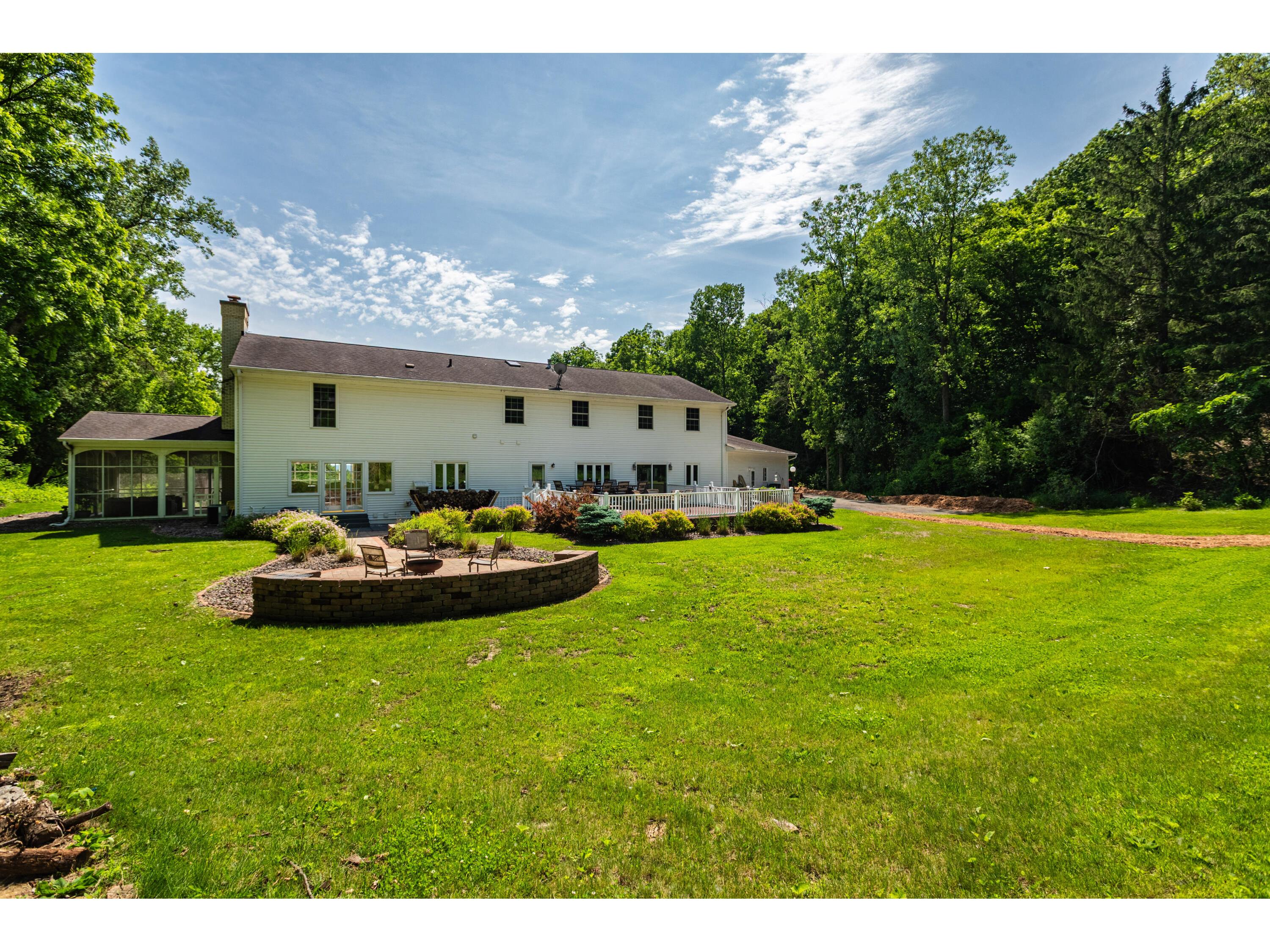 N2194 Valley Shelby WI 54601 1923040 image4