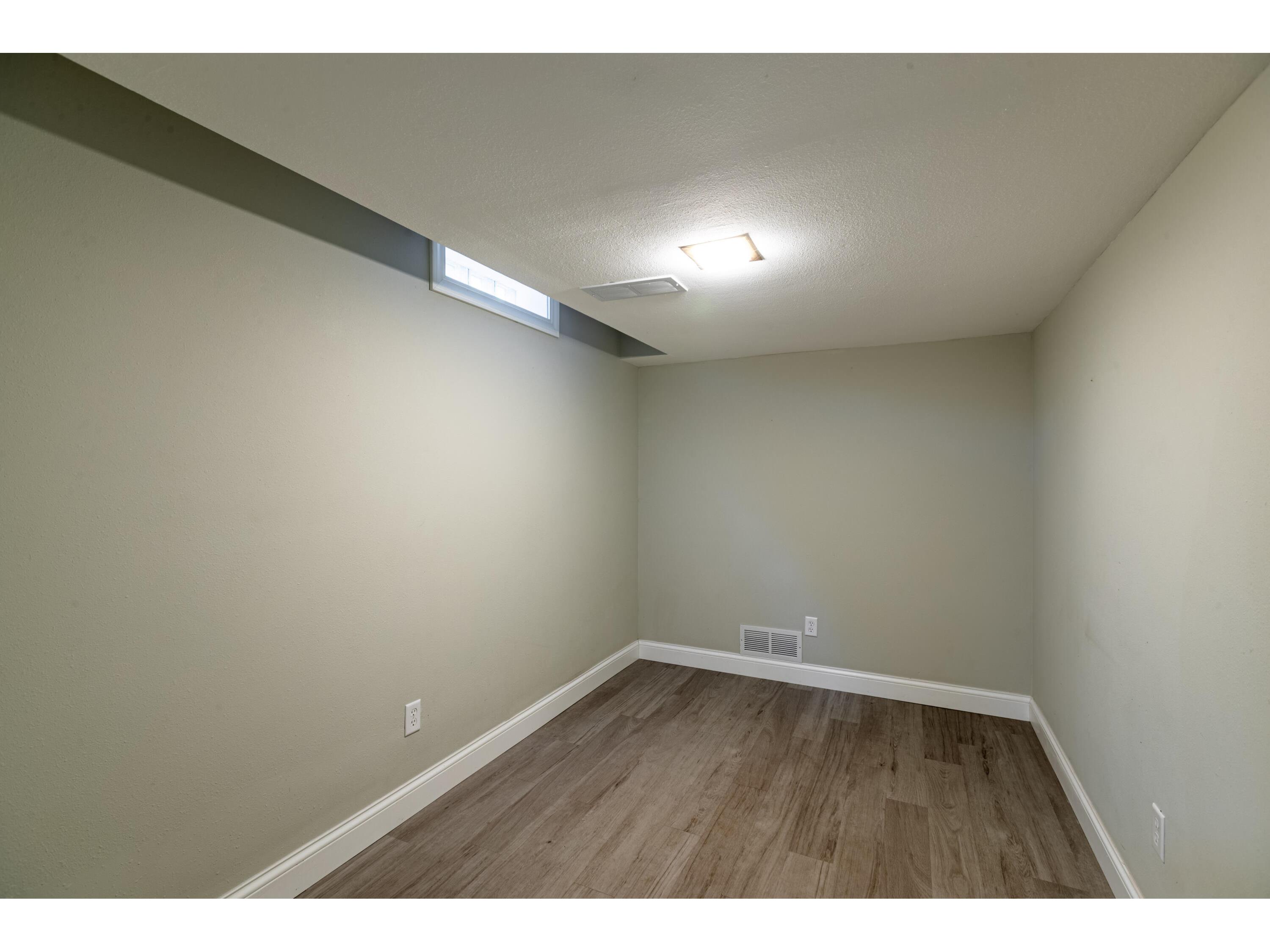 N2194 Valley Shelby WI 54601 1923040 image46