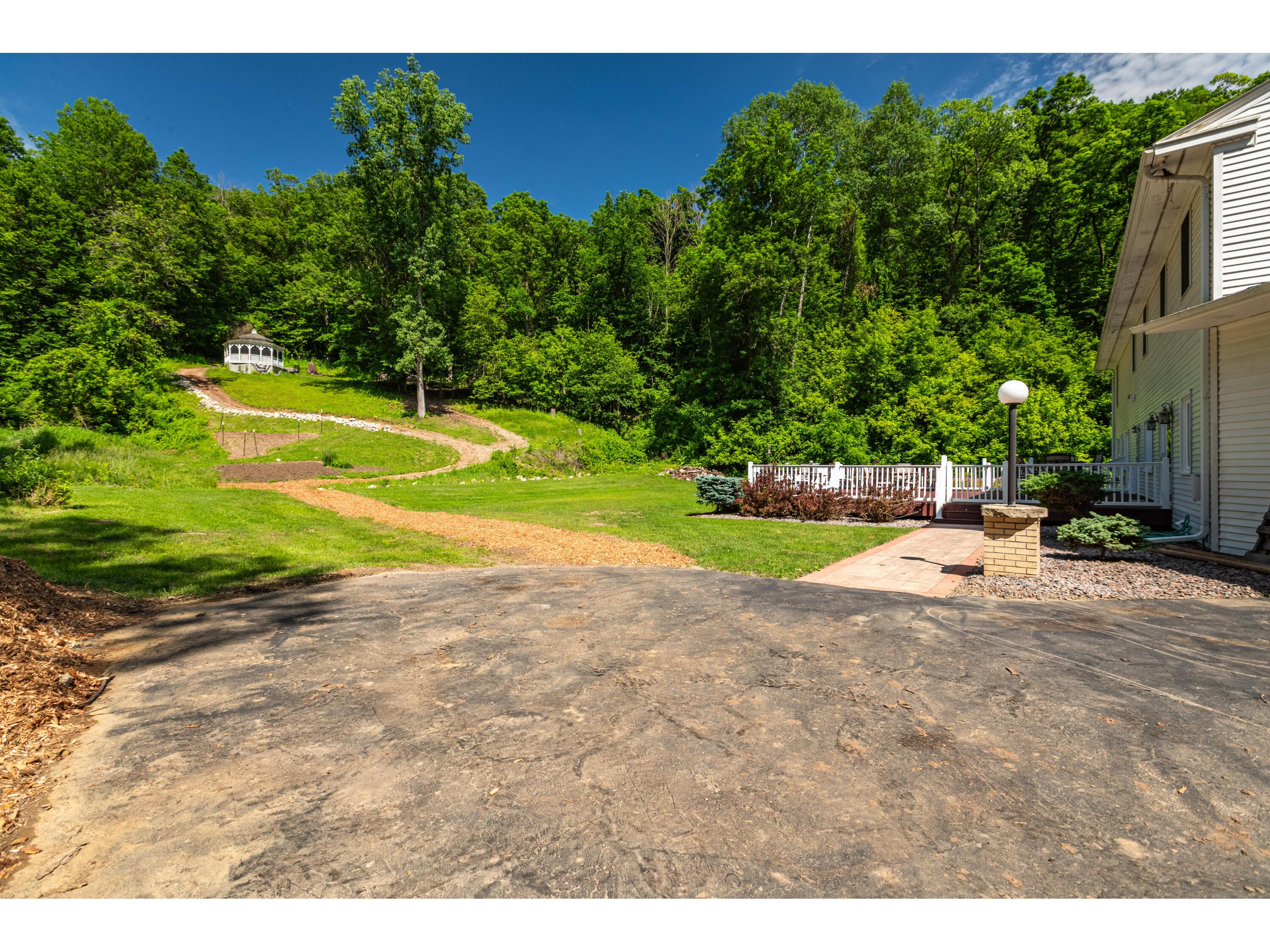 N2194 Valley Shelby WI 54601 1923040 image51