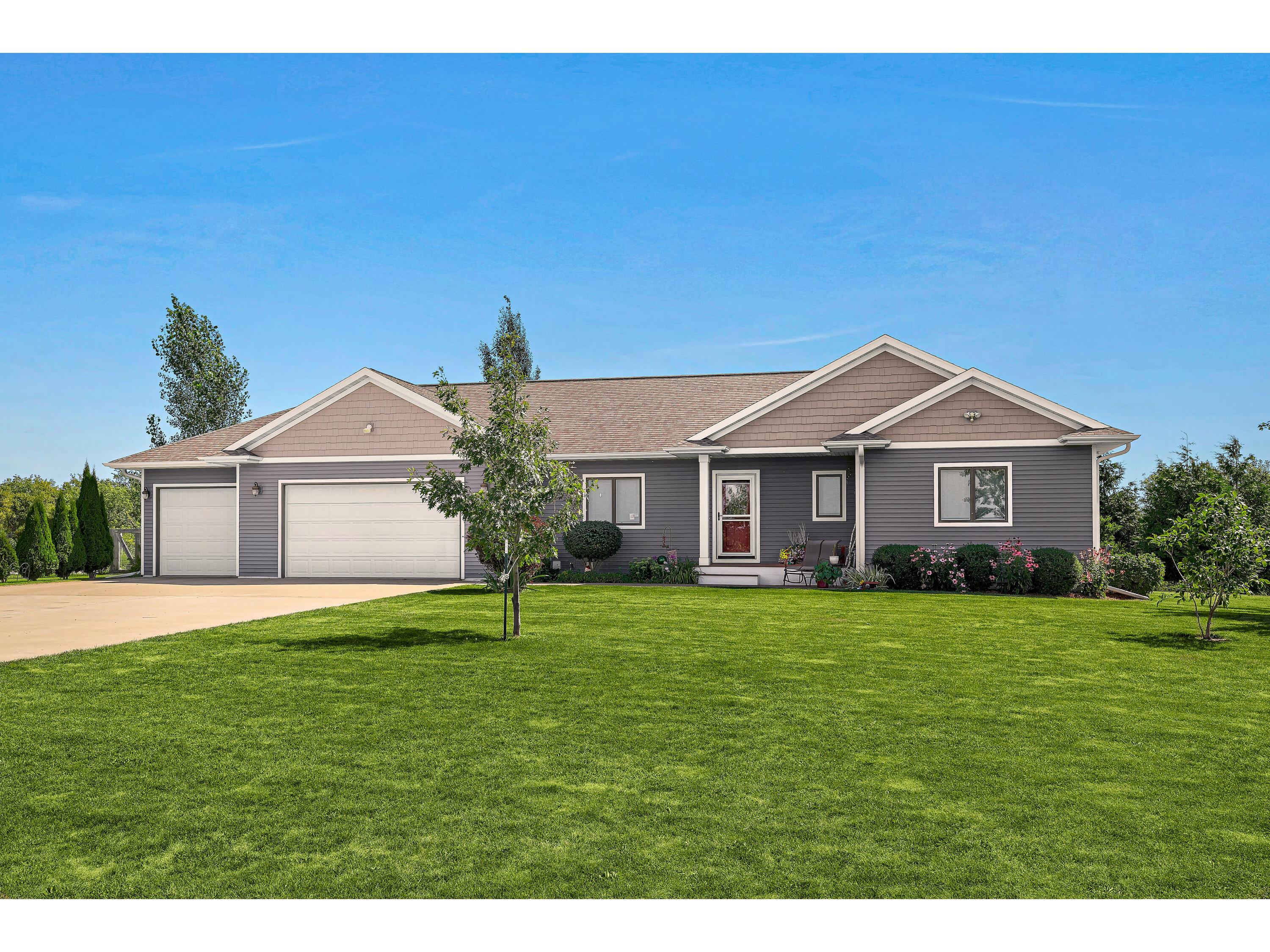 N2336 Clements Greenfield WI 54601 1889677 image1