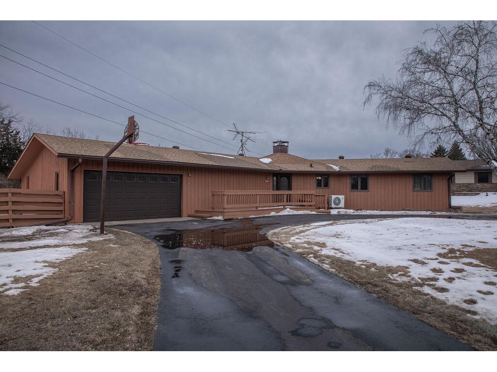 N2402 Briarwood Shelby WI 54601 1907931 image1