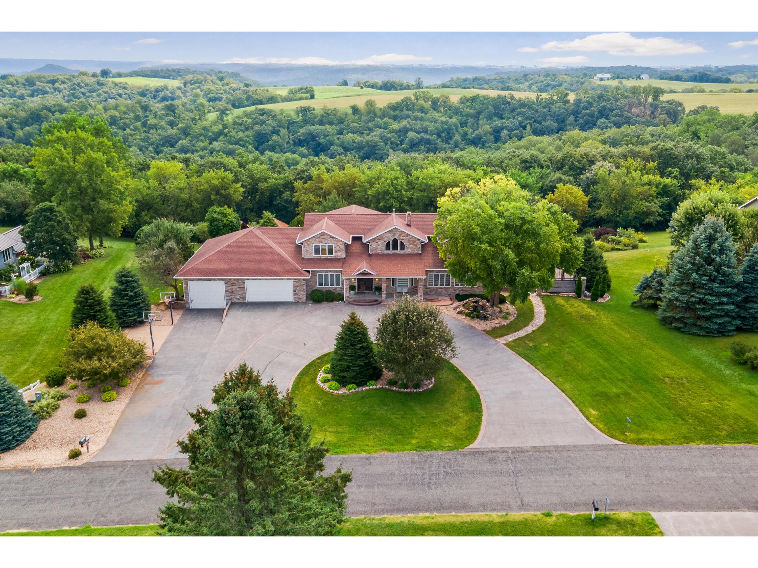 N2448 Three Town Shelby WI 54601 1892856 image1