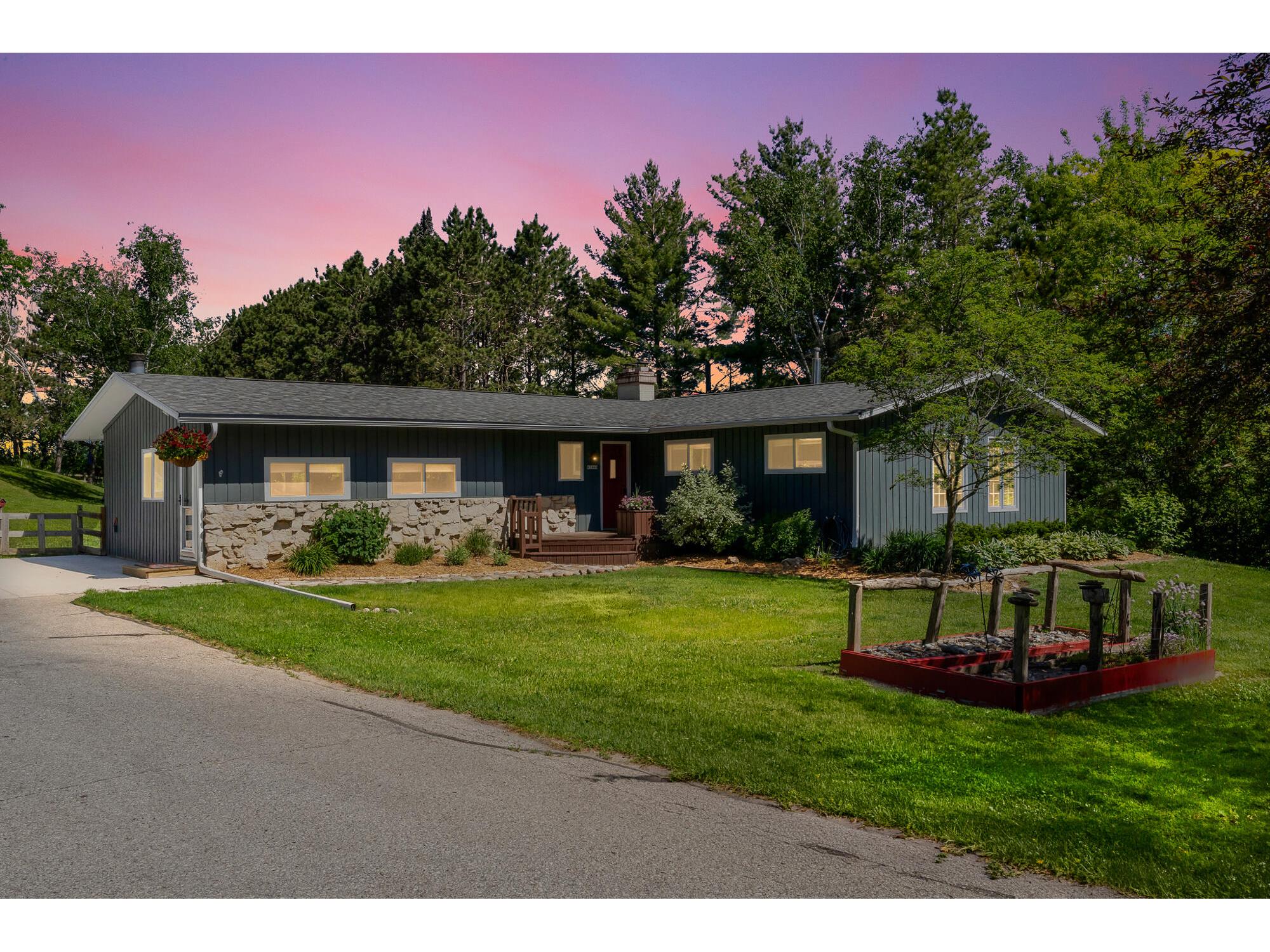 N2449 Terry Shelby WI 54601 1965355 image35