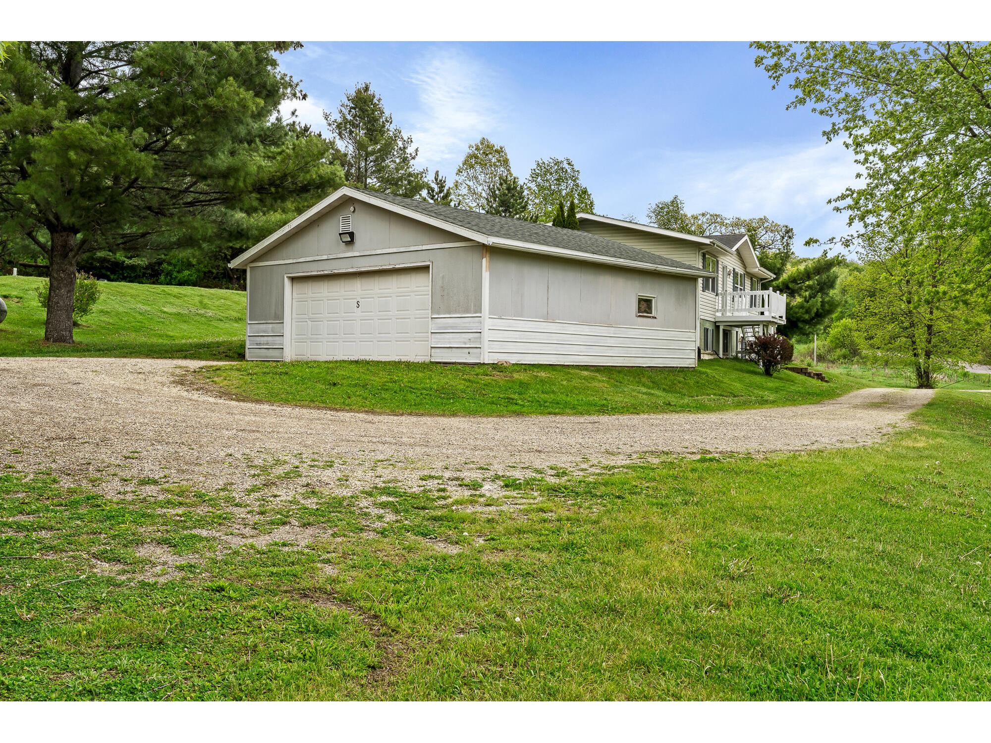 N28504 Bradley Preston WI 54616 1963393 image18