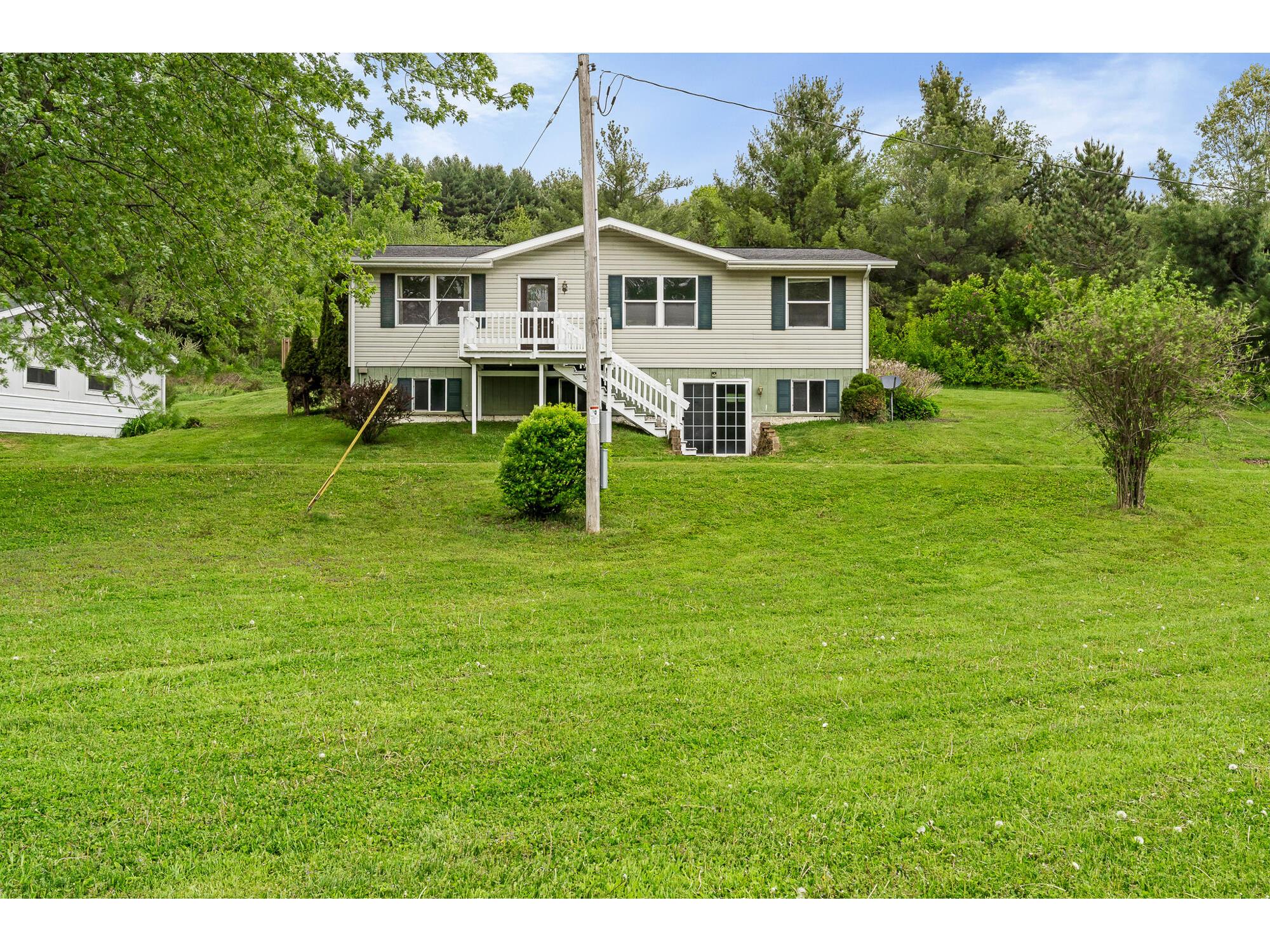 N28504 Bradley Preston WI 54616 1963393 image2