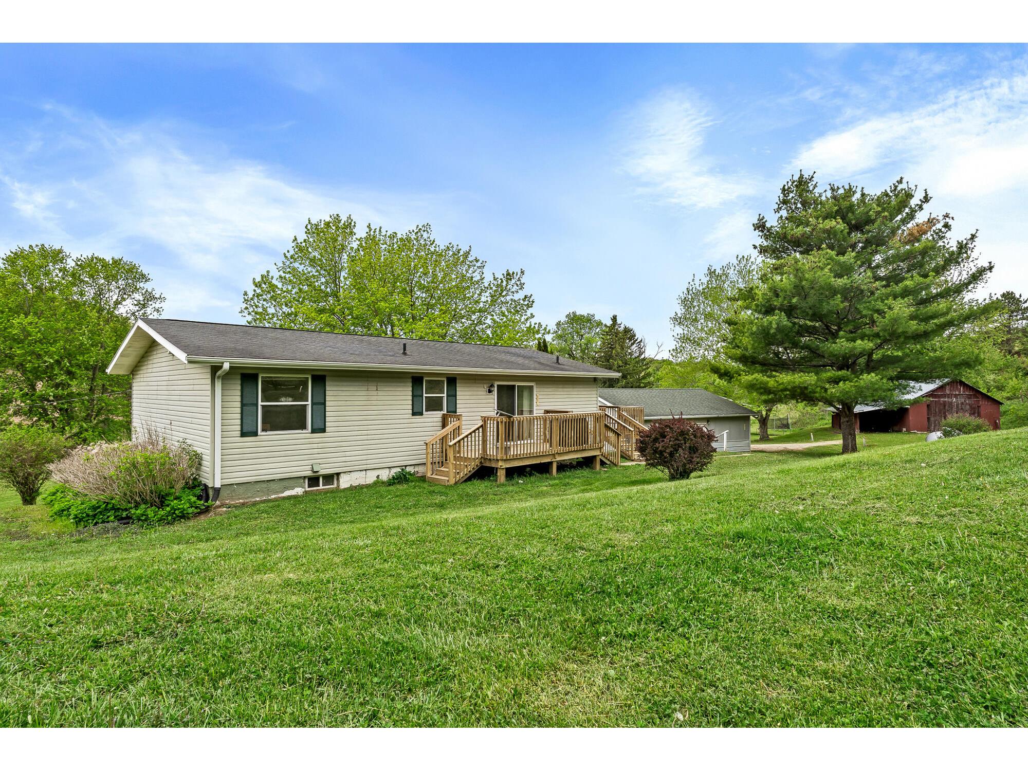 N28504 Bradley Preston WI 54616 1963393 image21
