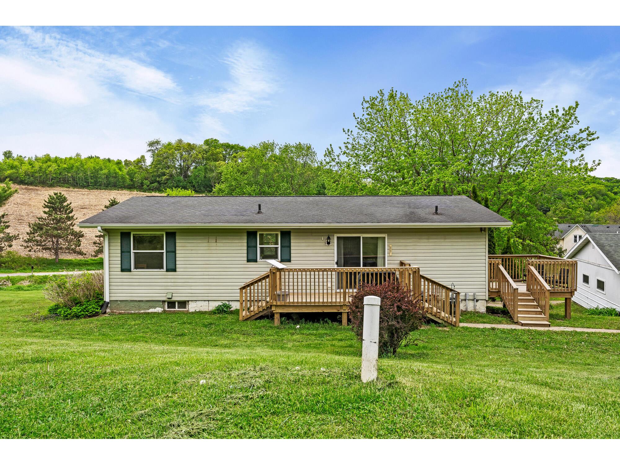N28504 Bradley Preston WI 54616 1963393 image22