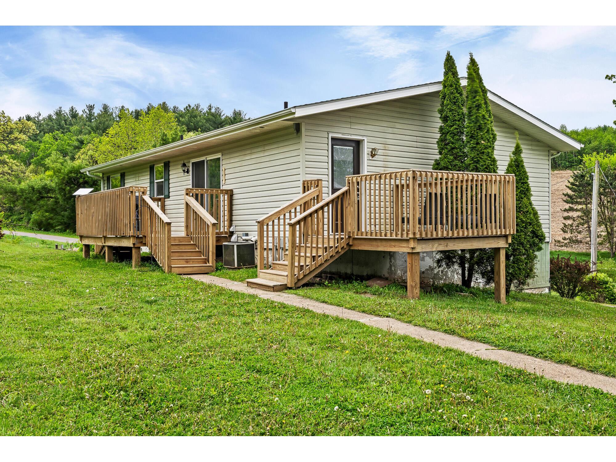 N28504 Bradley Preston WI 54616 1963393 image3