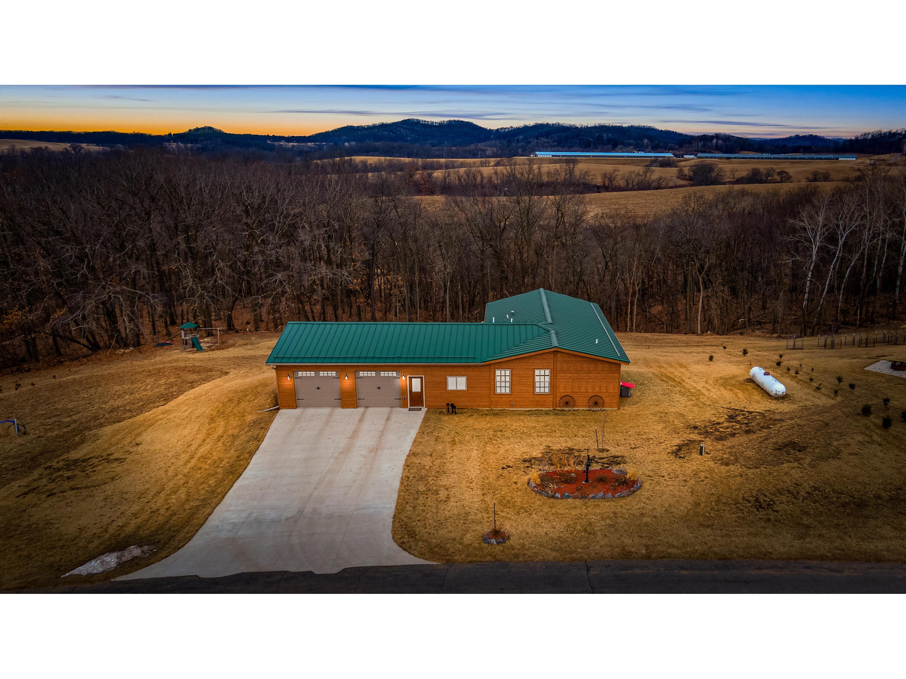 N28695 Quiet Meadow Preston WI 54616 1909944 image1