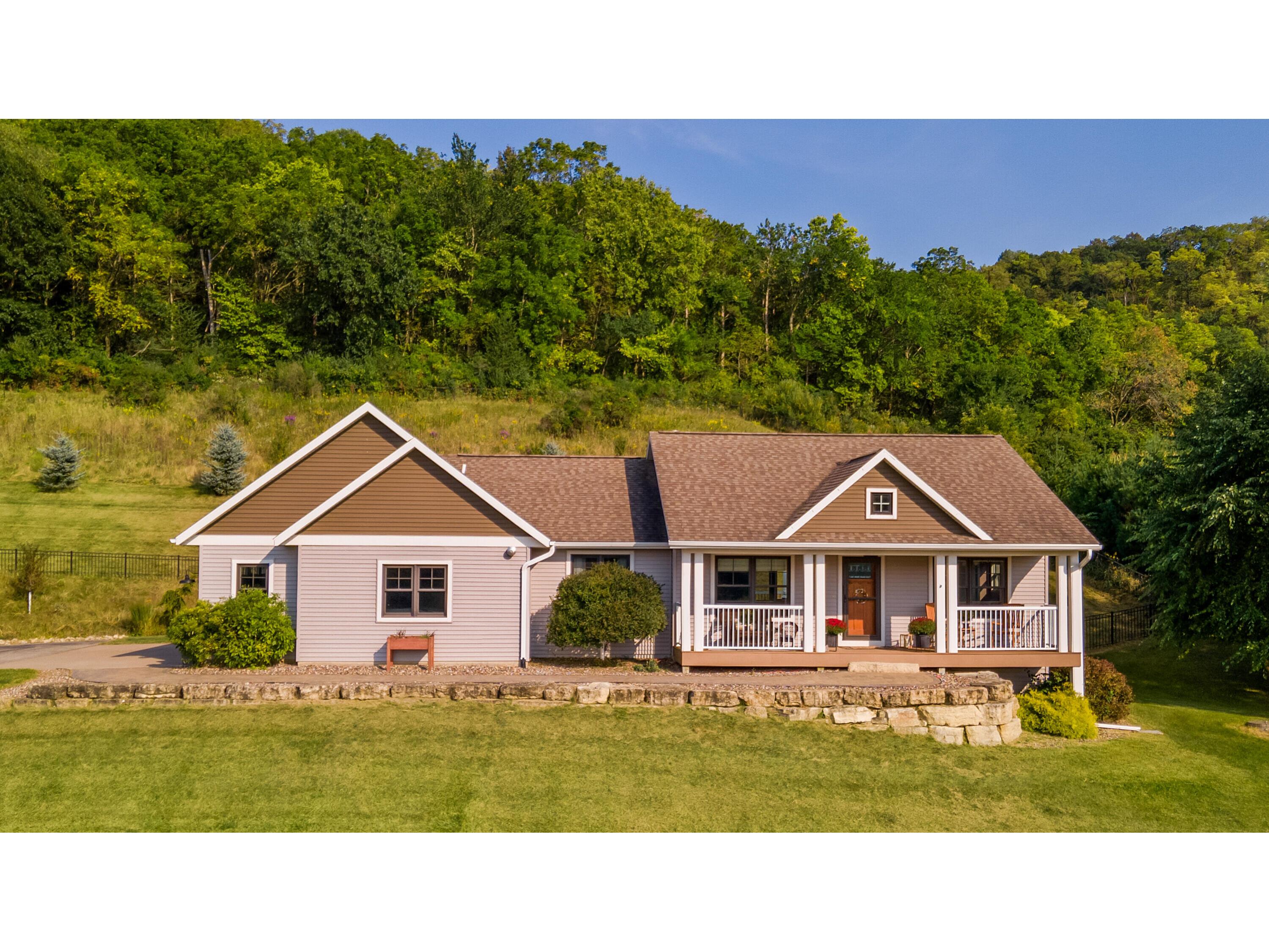 N3260 Hidden Springs Medary WI 54601 1891806 image1