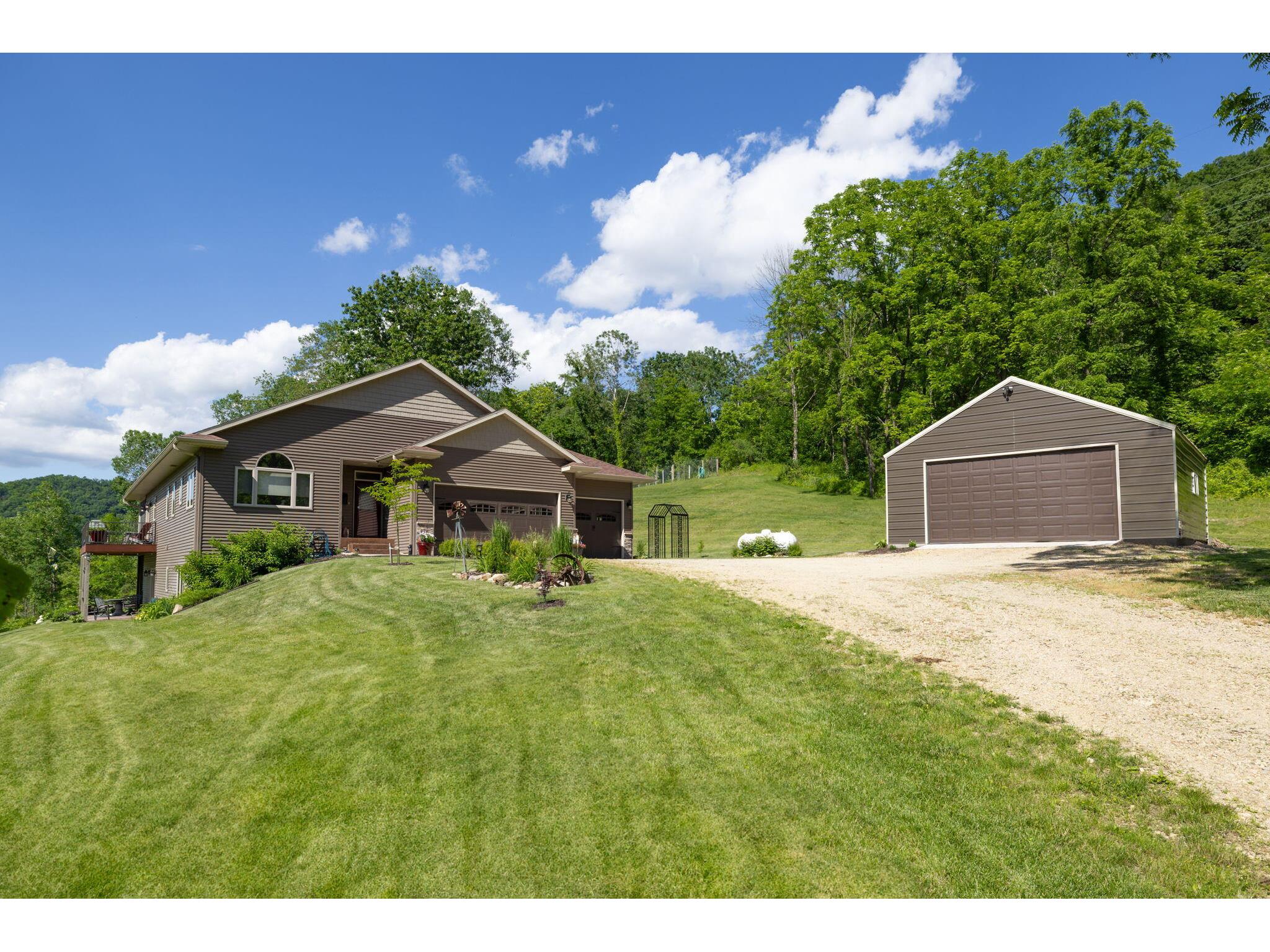 N3480 Mohawk Valley Bergen WI 54658 1880165 image1