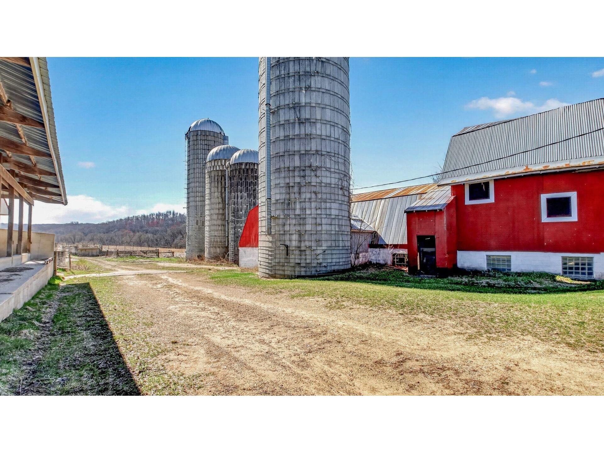 N3684 Claire Franklin WI 54659 1958455 image39