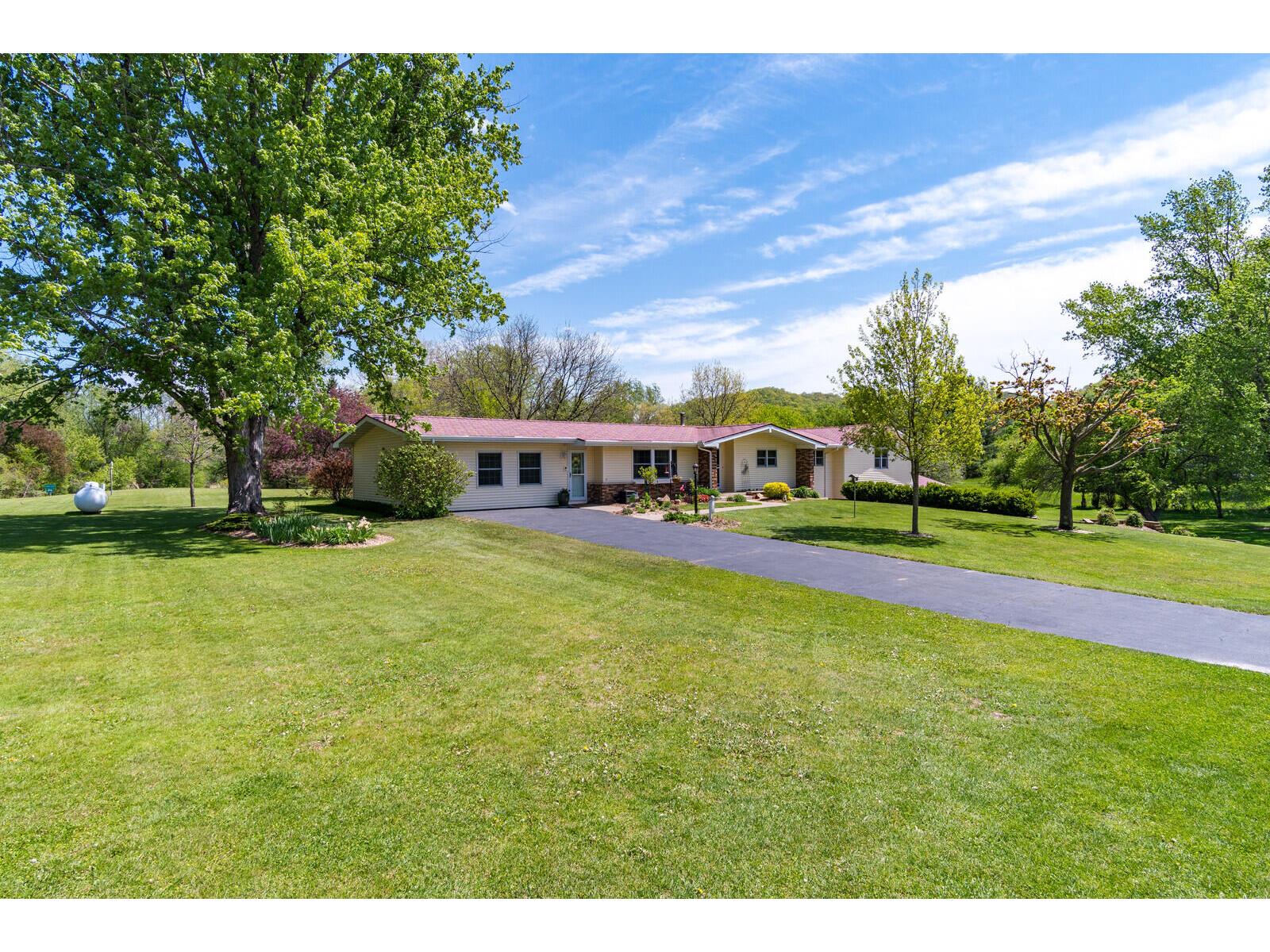 N3690 Lux Bergen WI 54601 1963097 image4