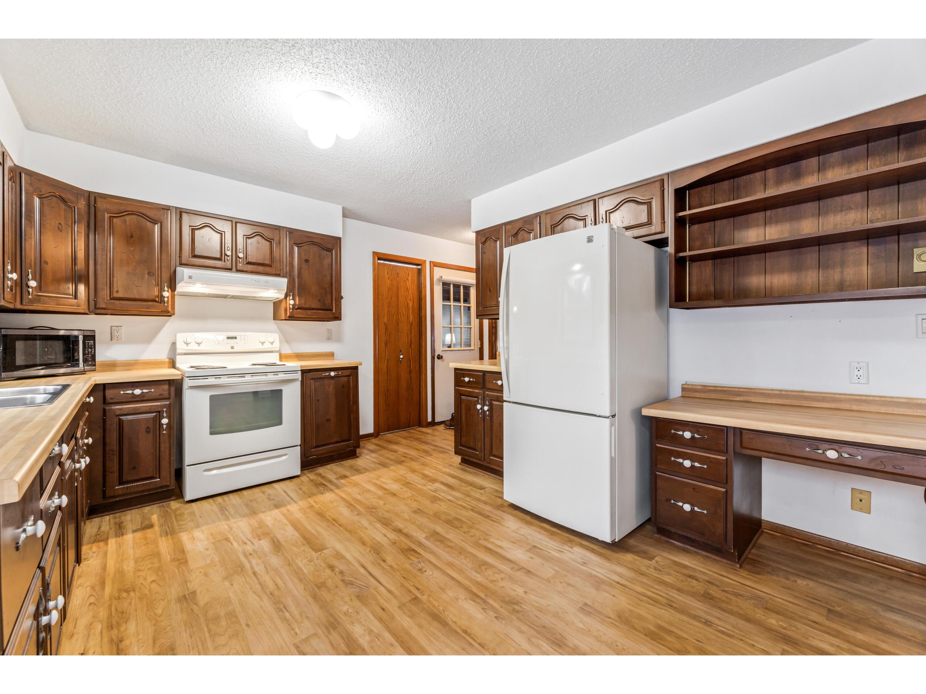 N4241 County Road X Irving WI 54615 1947476 image6