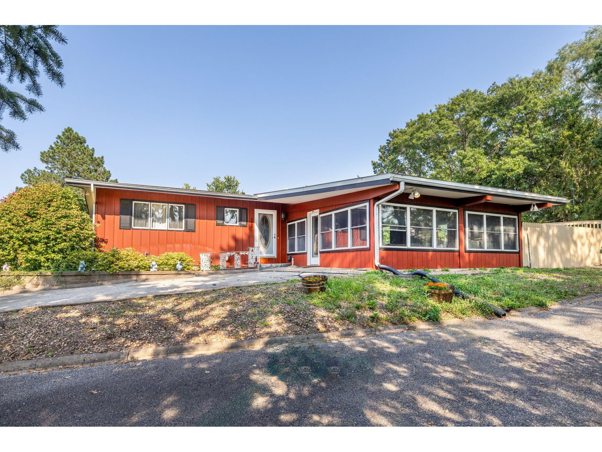 N5474 State Road 35 Onalaska WI 54650 1892196 image1