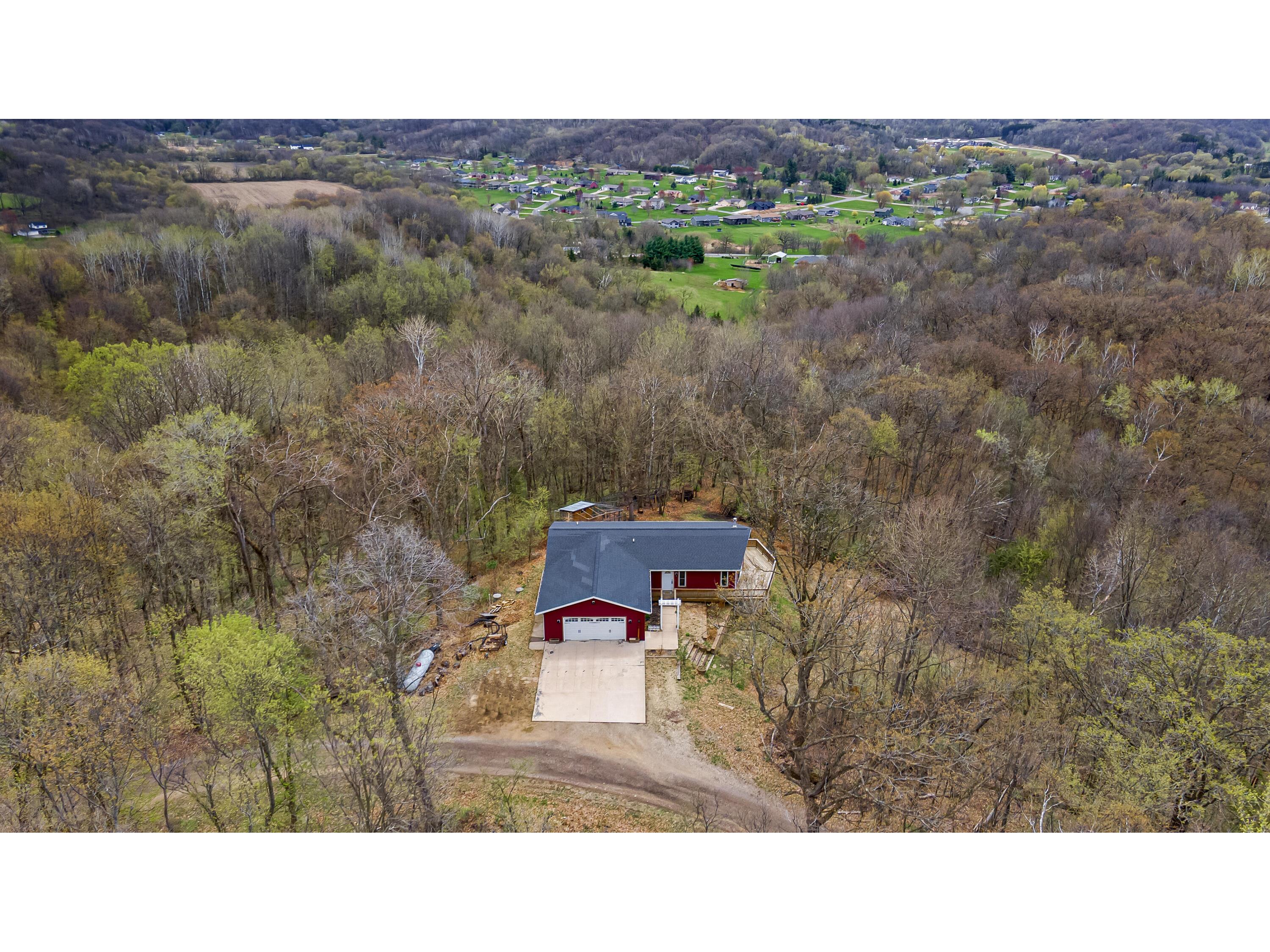 N5670 Oakwood Onalaska WI 54650 1915845 image1