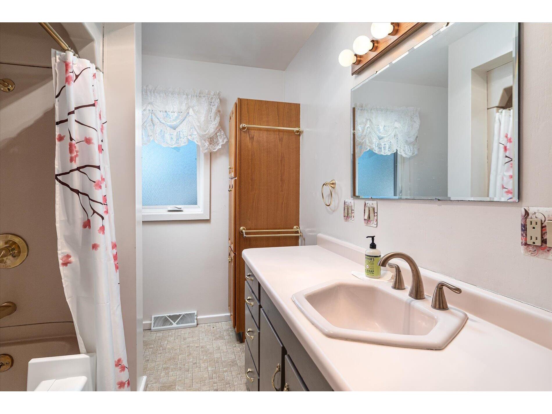 N6213 Fox Onalaska WI 54650 1950296 image6