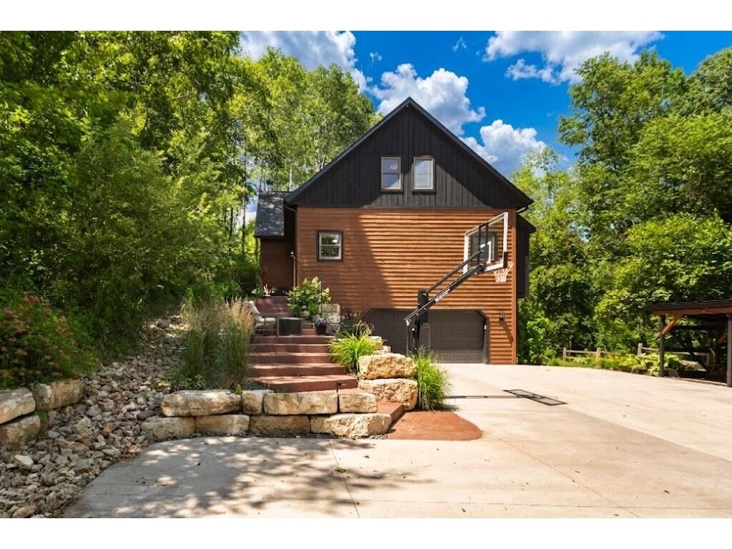 N6587 McCurdy Onalaska WI 54636 1969550 image3