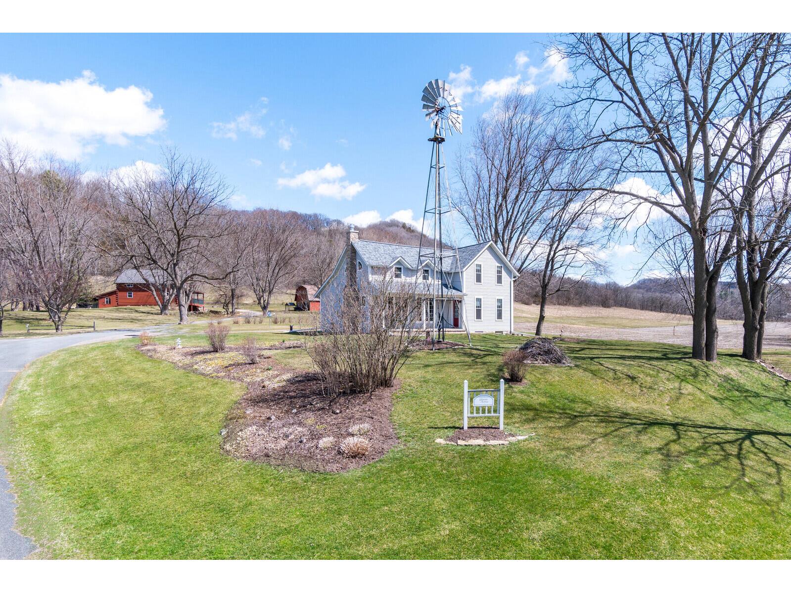 N6722 L Nelson Onalaska WI 54636 1871043 image1