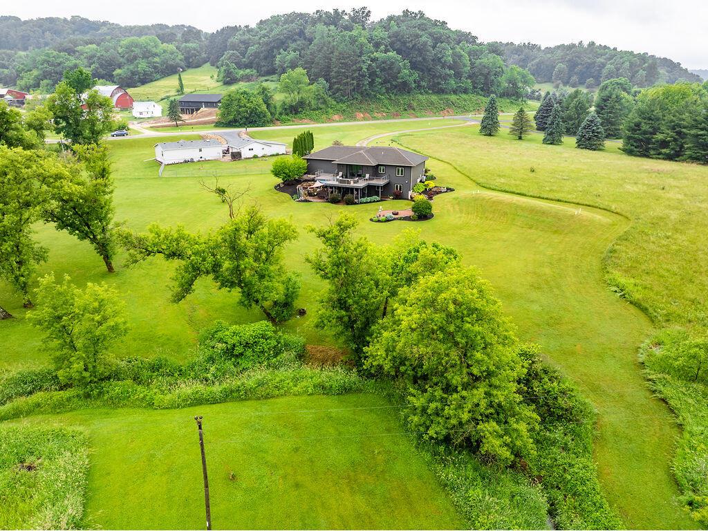 N6724 County Road M Onalaska WI 54636 1966736 image47