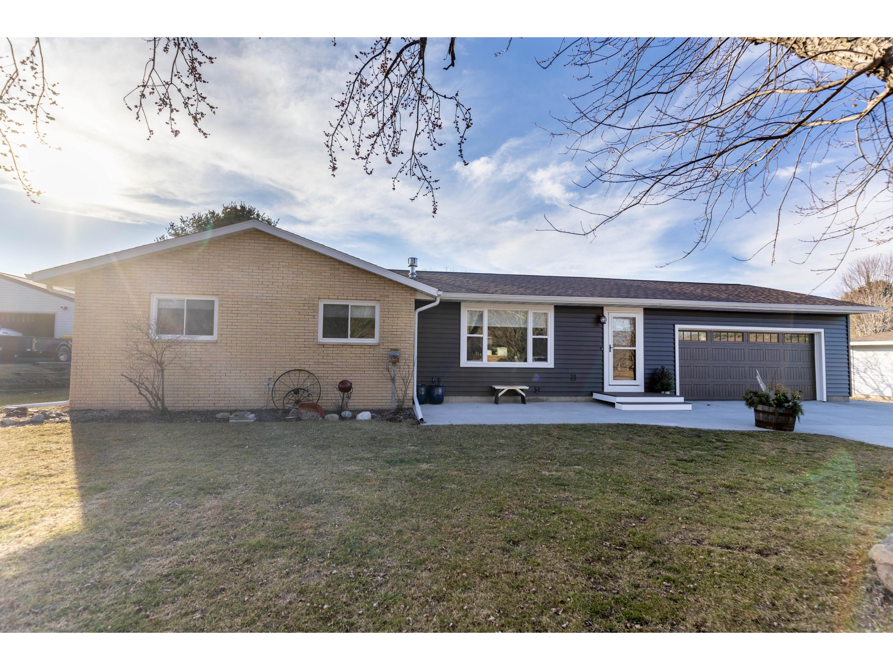 N6953 Pine Holland WI 54636 1865128 image1