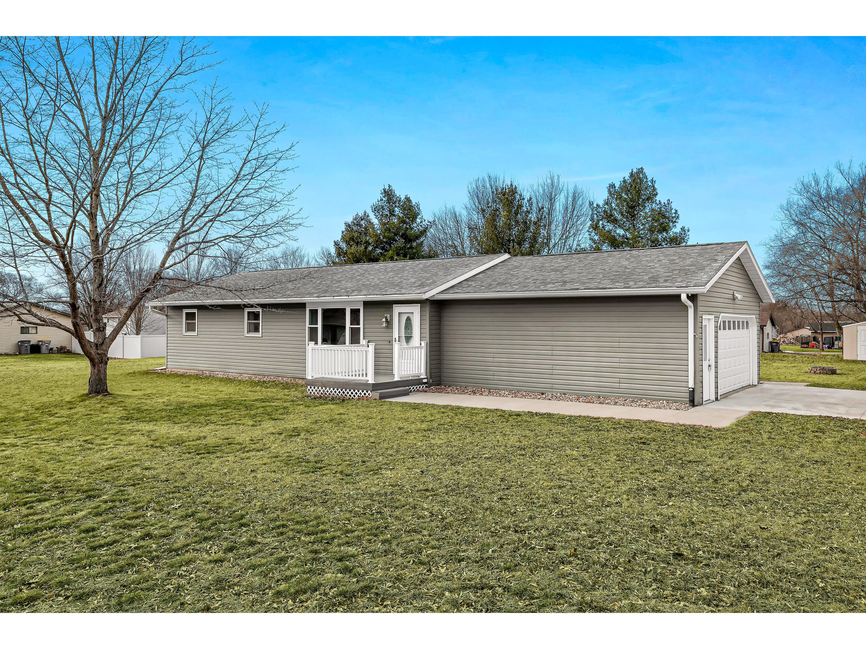 N7177 Oak Holland WI 54636 1903360 image1