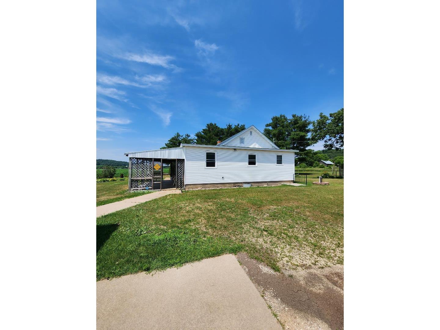 N8181 State Road 108 Farmington WI 54644 1847035 image1