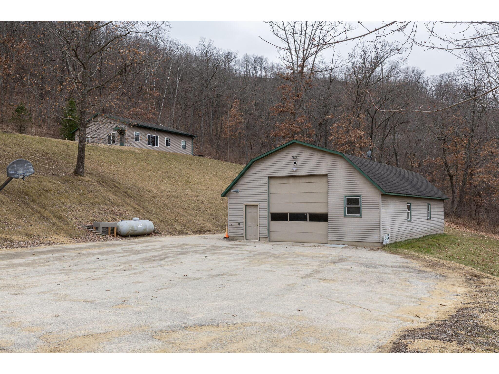 N8345 Flaten Holland WI 54636 1867260 image1