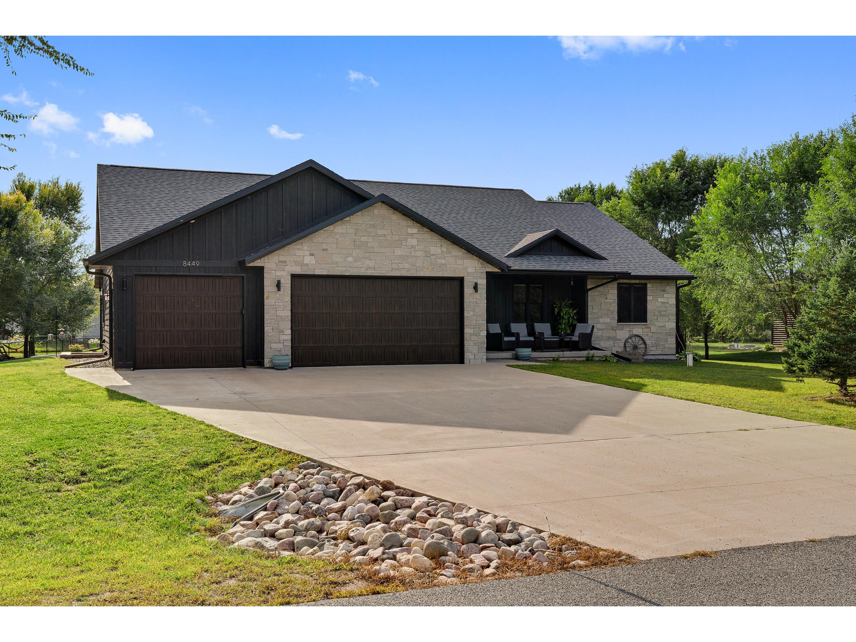 N8449 Ducke Holland WI 54636 1934862 image1