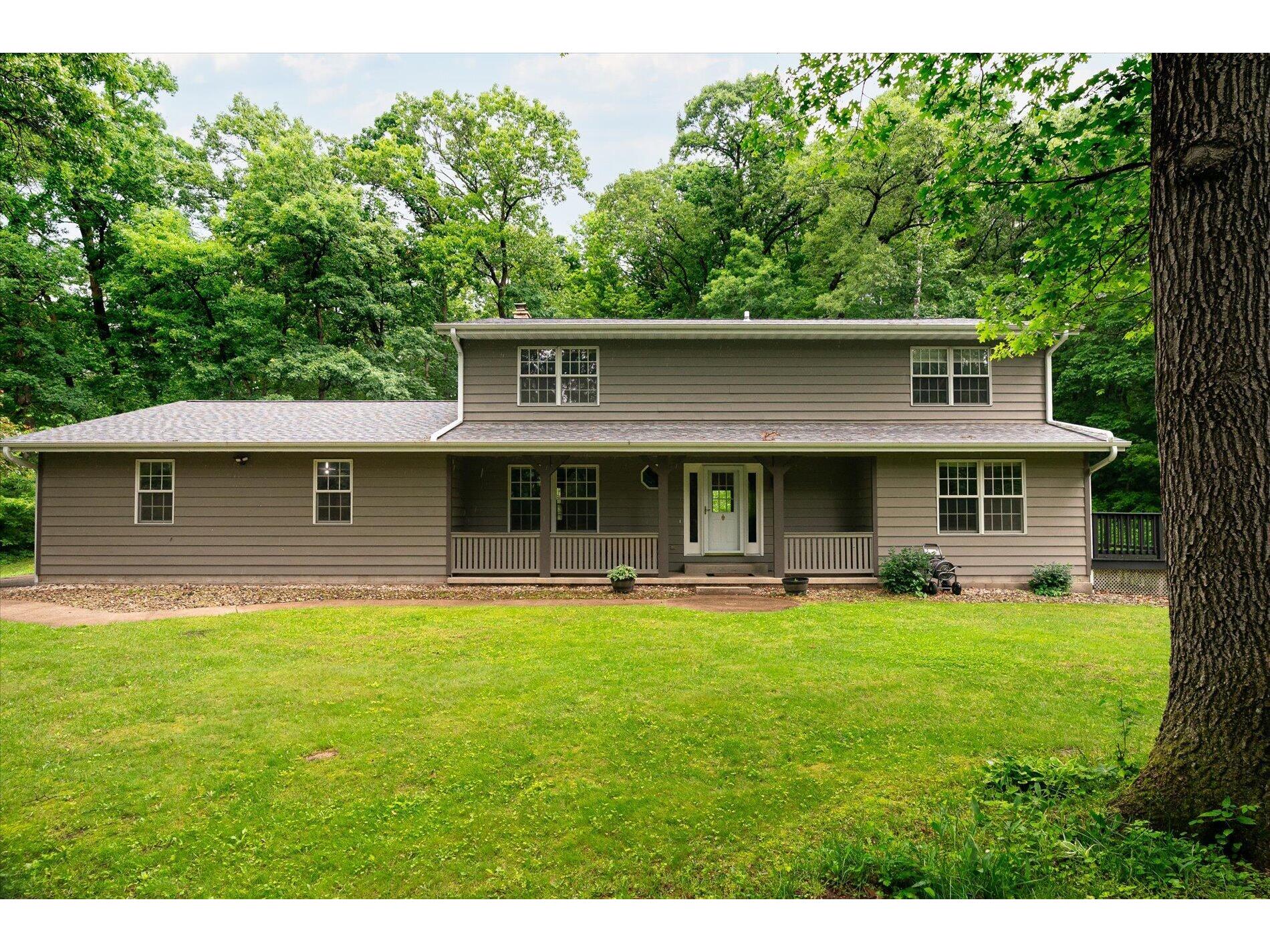 N8570 Holseth Holland WI 54636 1966663 image1