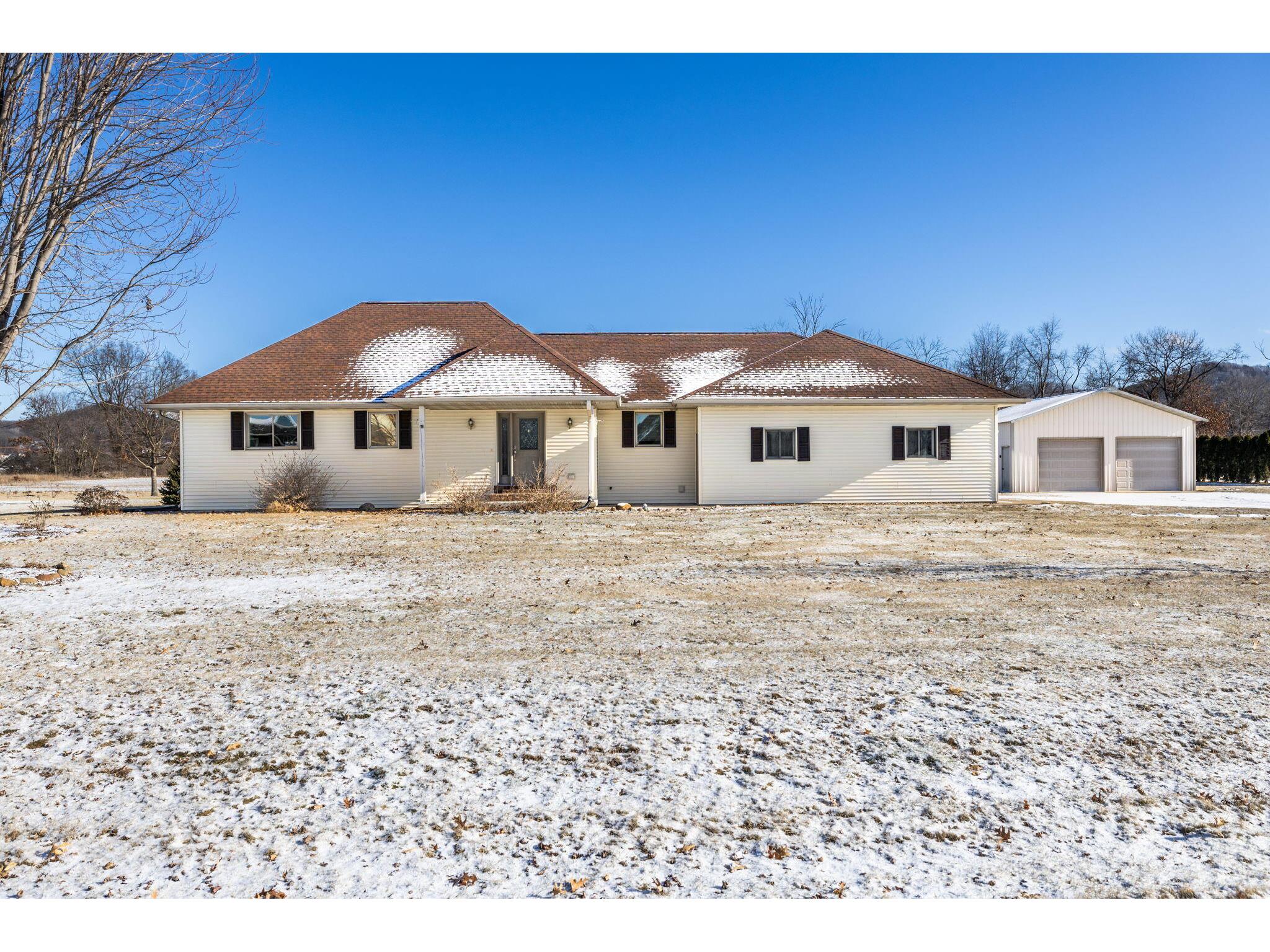 N8580 Hanson Holland WI 54636 1904506 image1