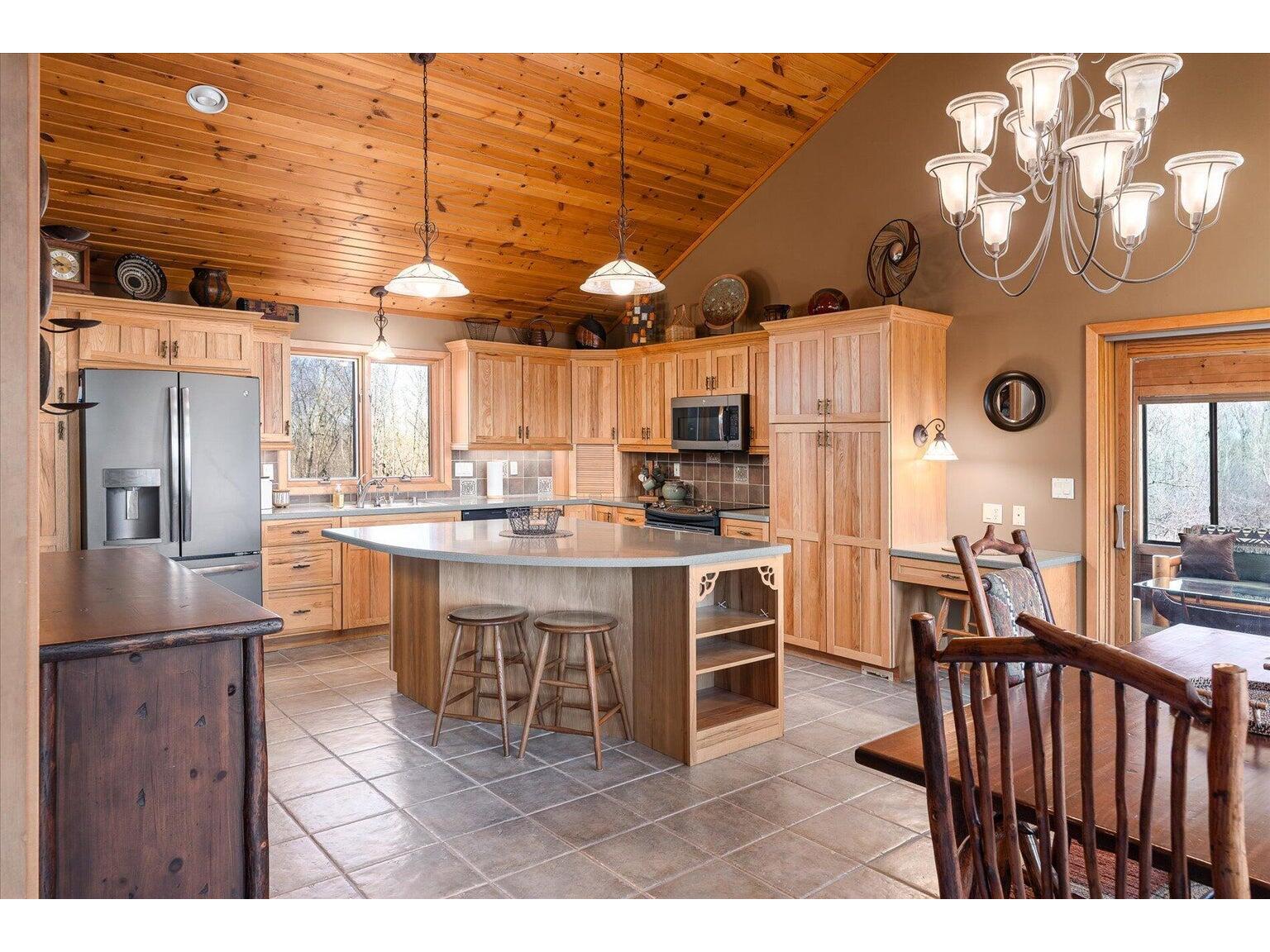 N8718 County Road Vv Farmington WI 54644 1935085 image11