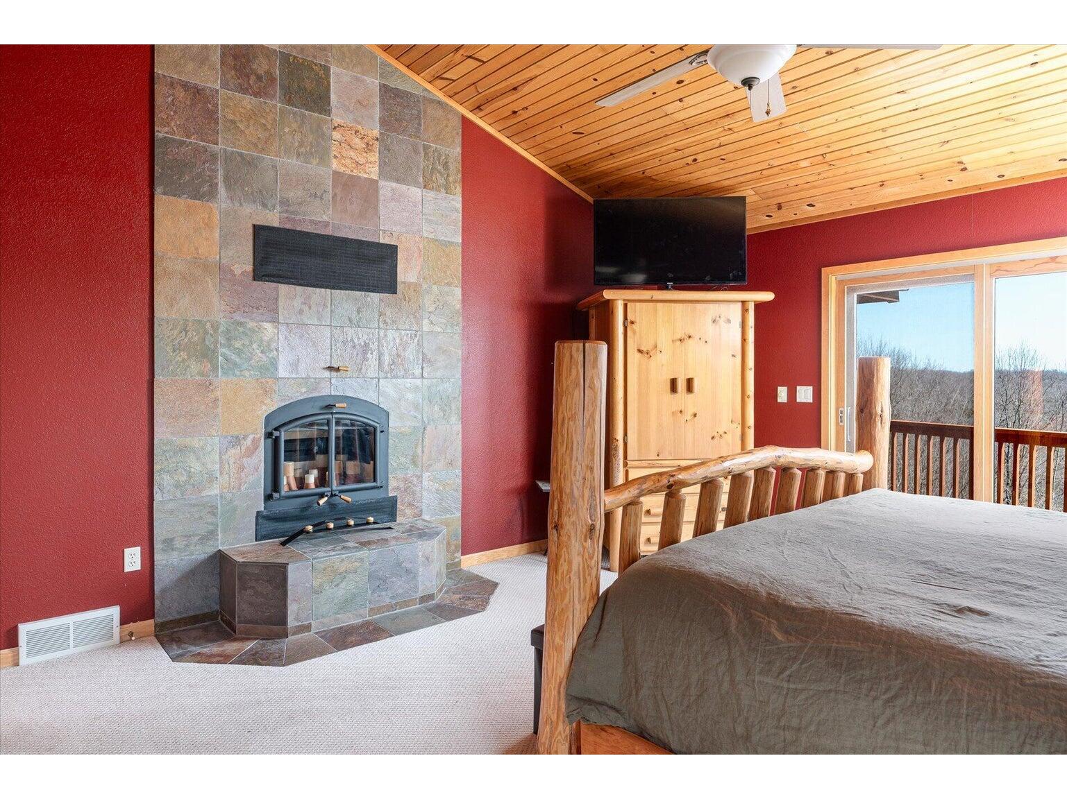 N8718 County Road Vv Farmington WI 54644 1935085 image18